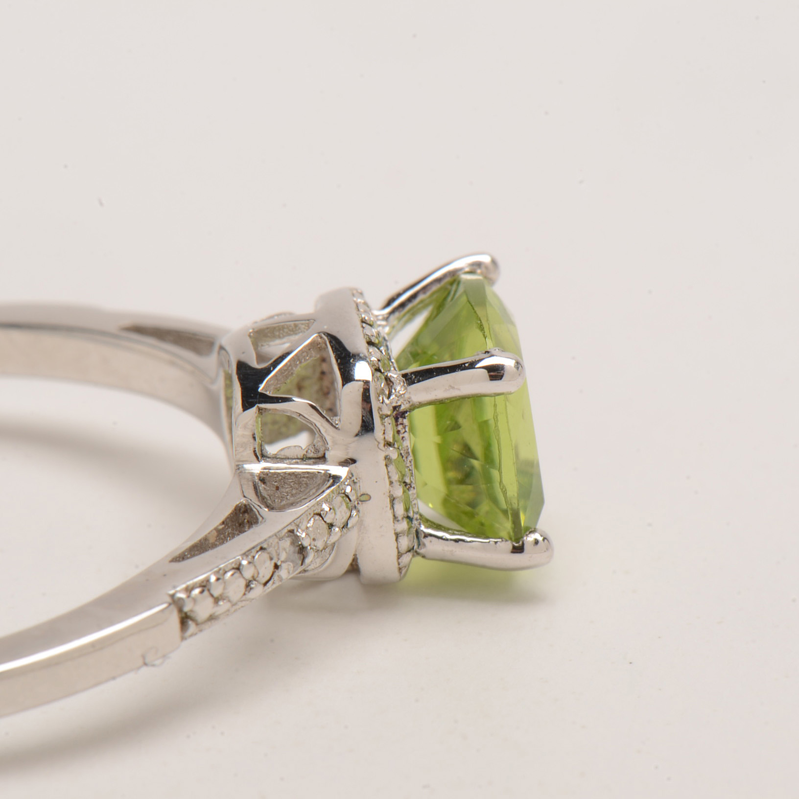 Sterling Silver Peridot Ring with Diamond Accents