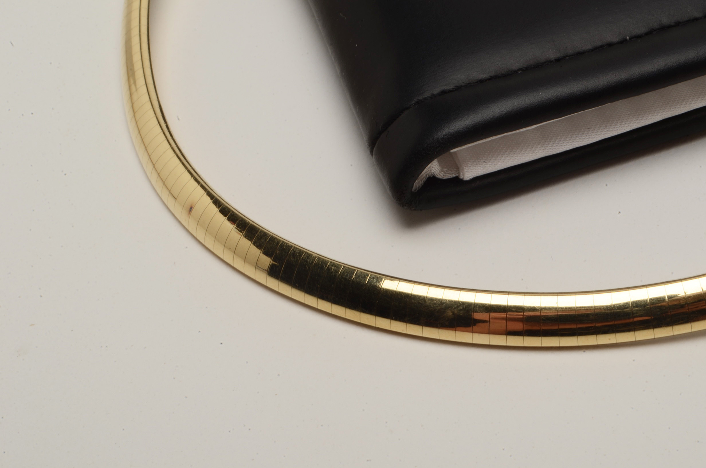 14K Yellow Gold Omega Necklace