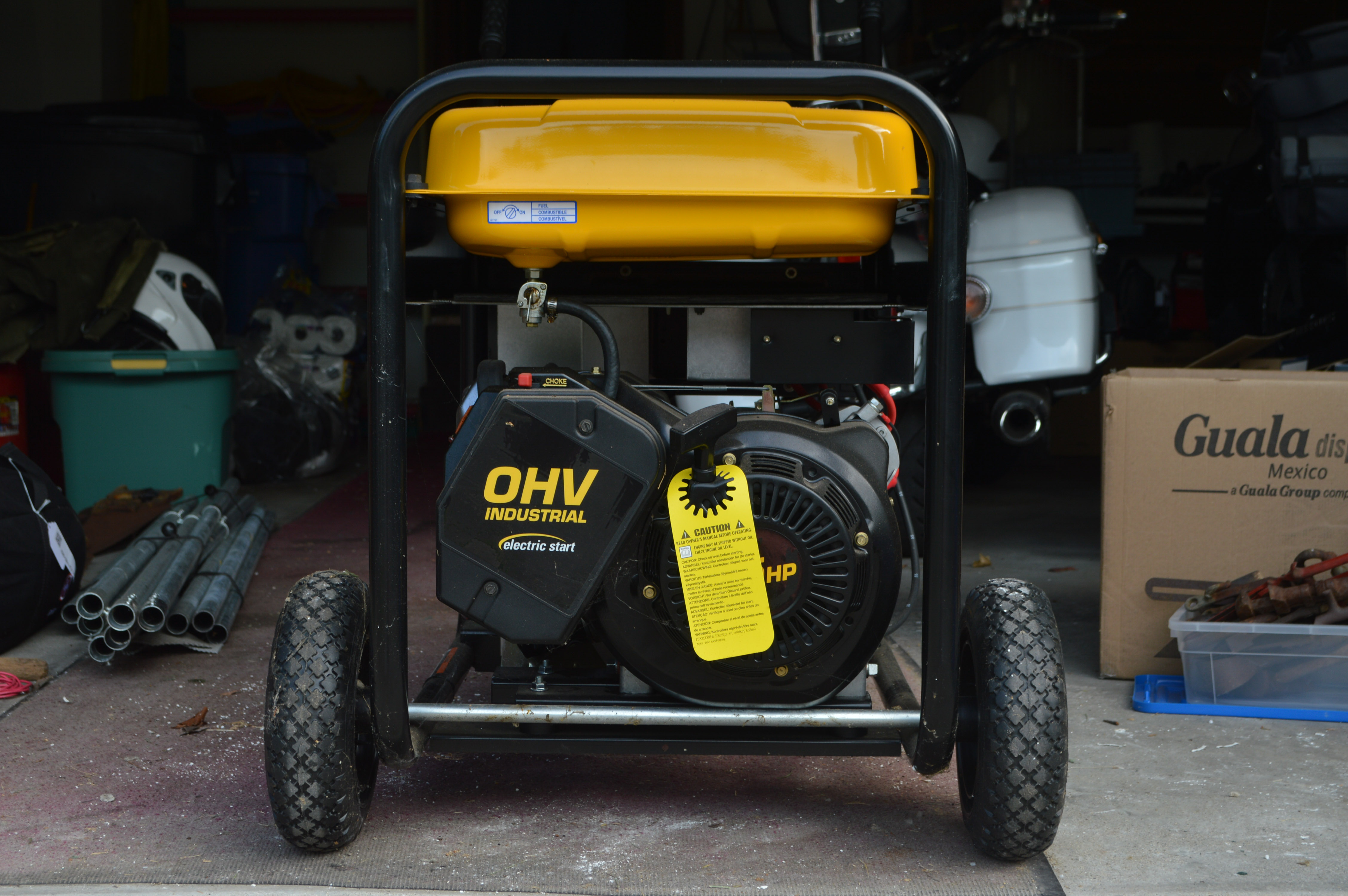 Briggs & Stratton EXL 8000 13,500 Gas Powered Generator