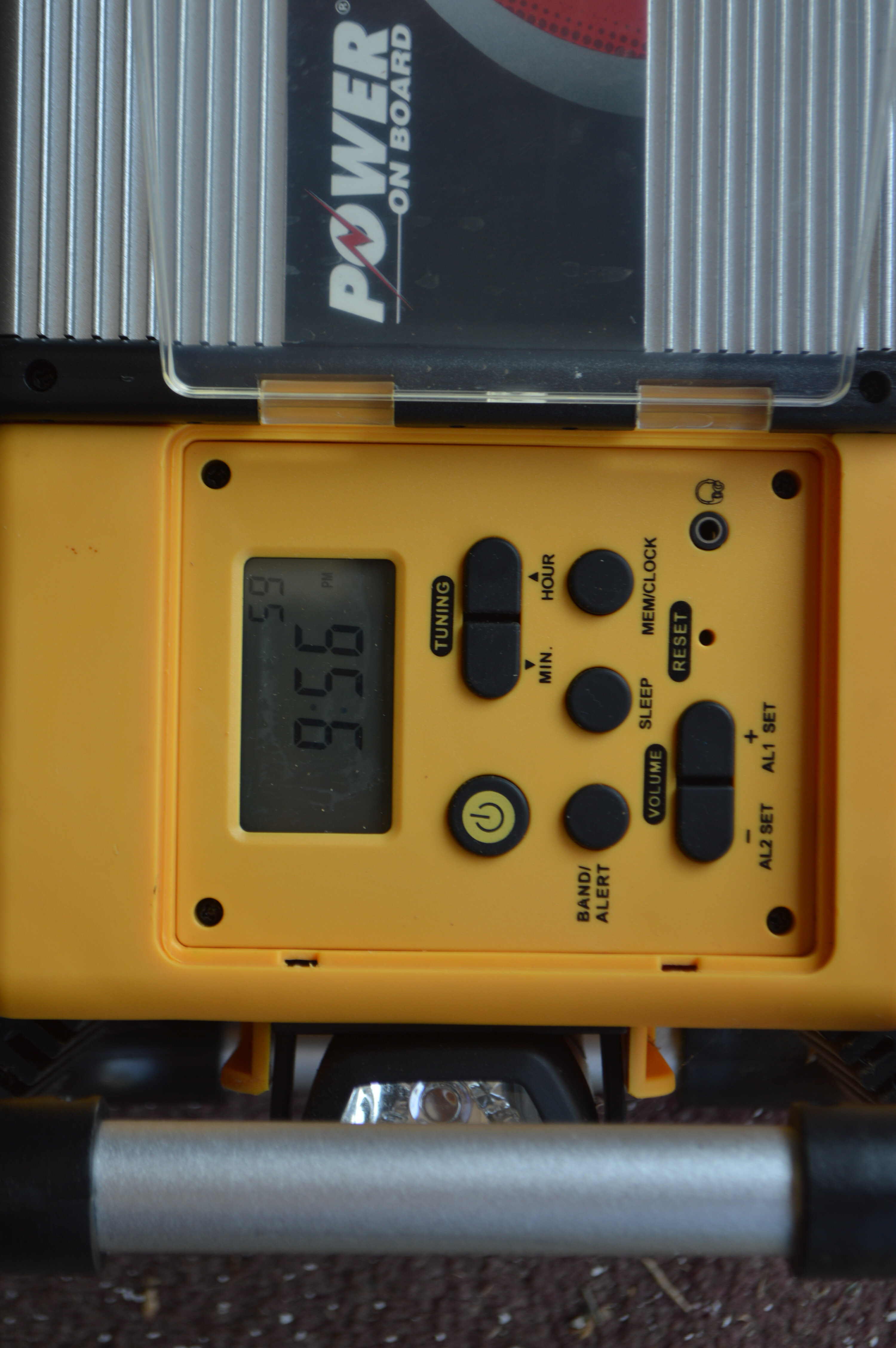 Power on Board 400 Watts Rechargeable Power Center