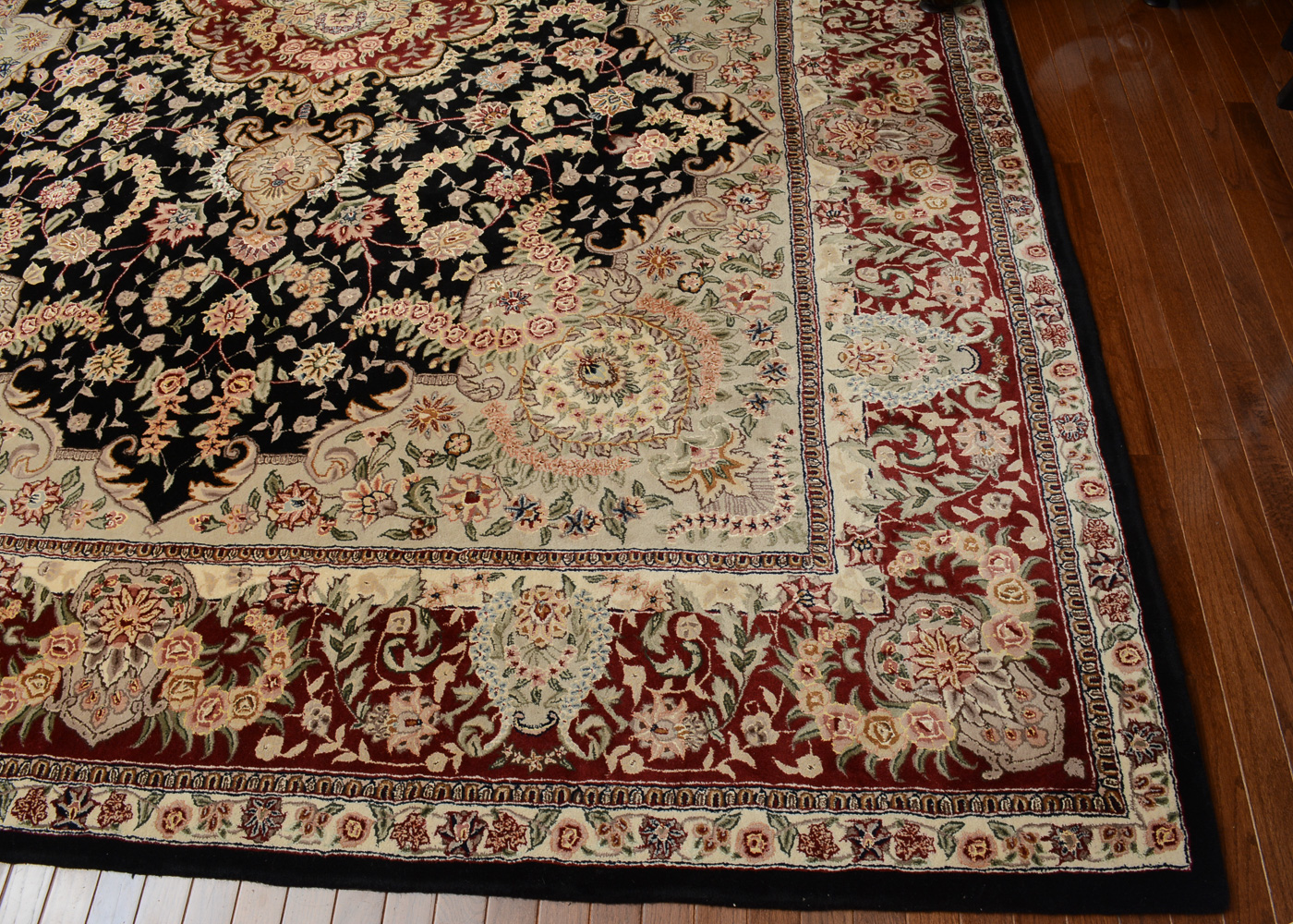Hand-Tufted Indo-Persian Area Rug