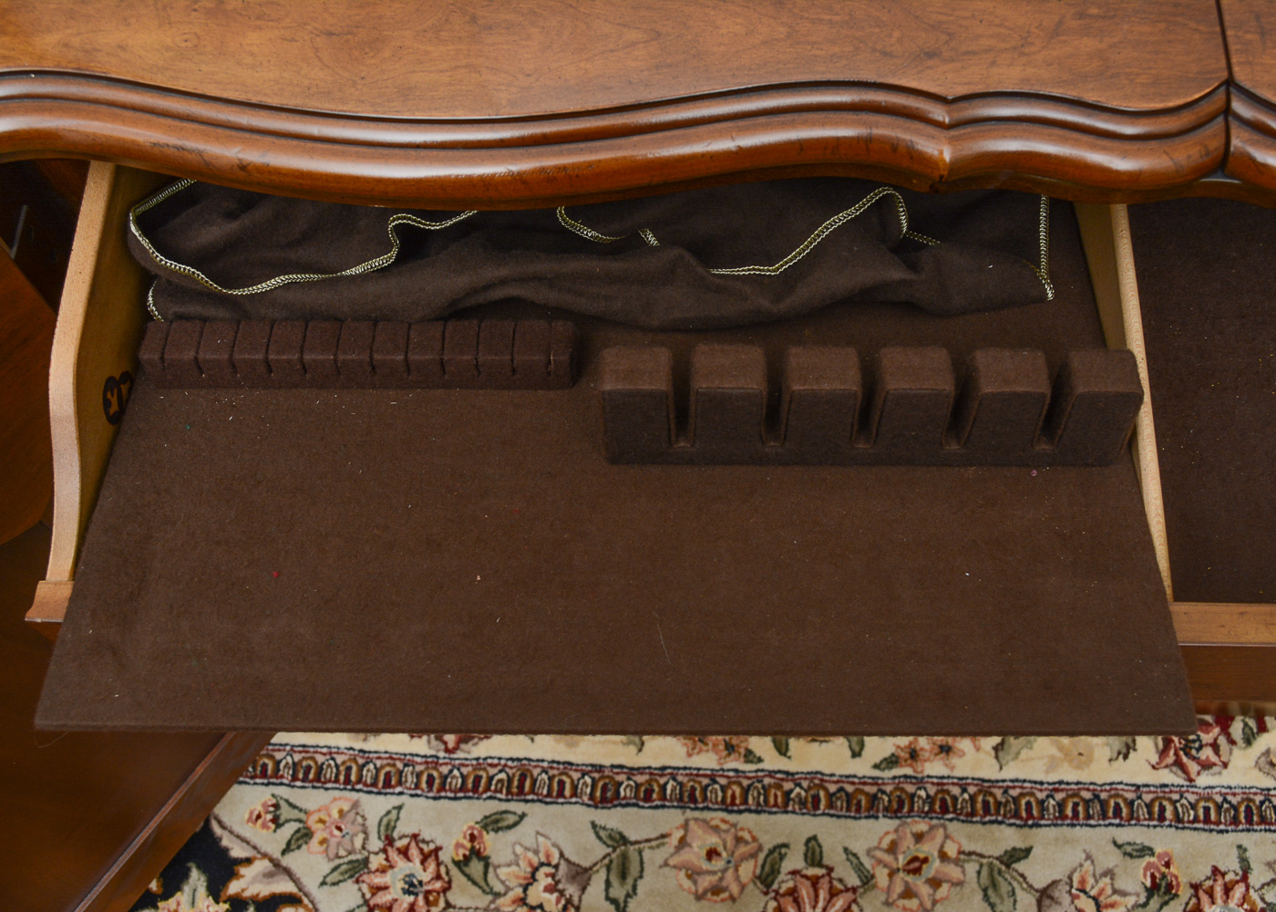 Drexel Sideboard With Expandable Top