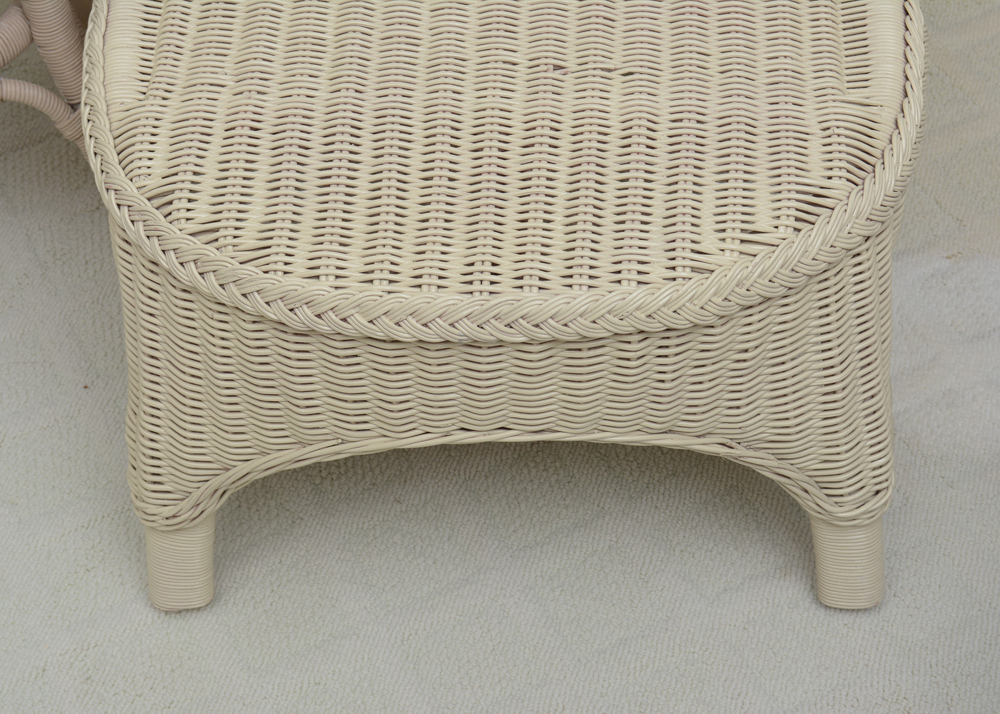Wicker Chaise with Side Table