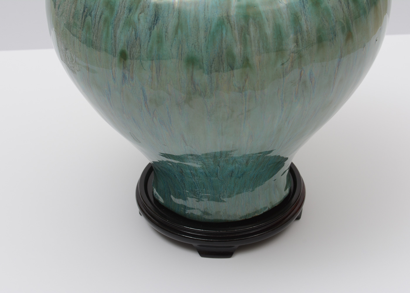 Glazed Terracotta Ginger Jar with Stand