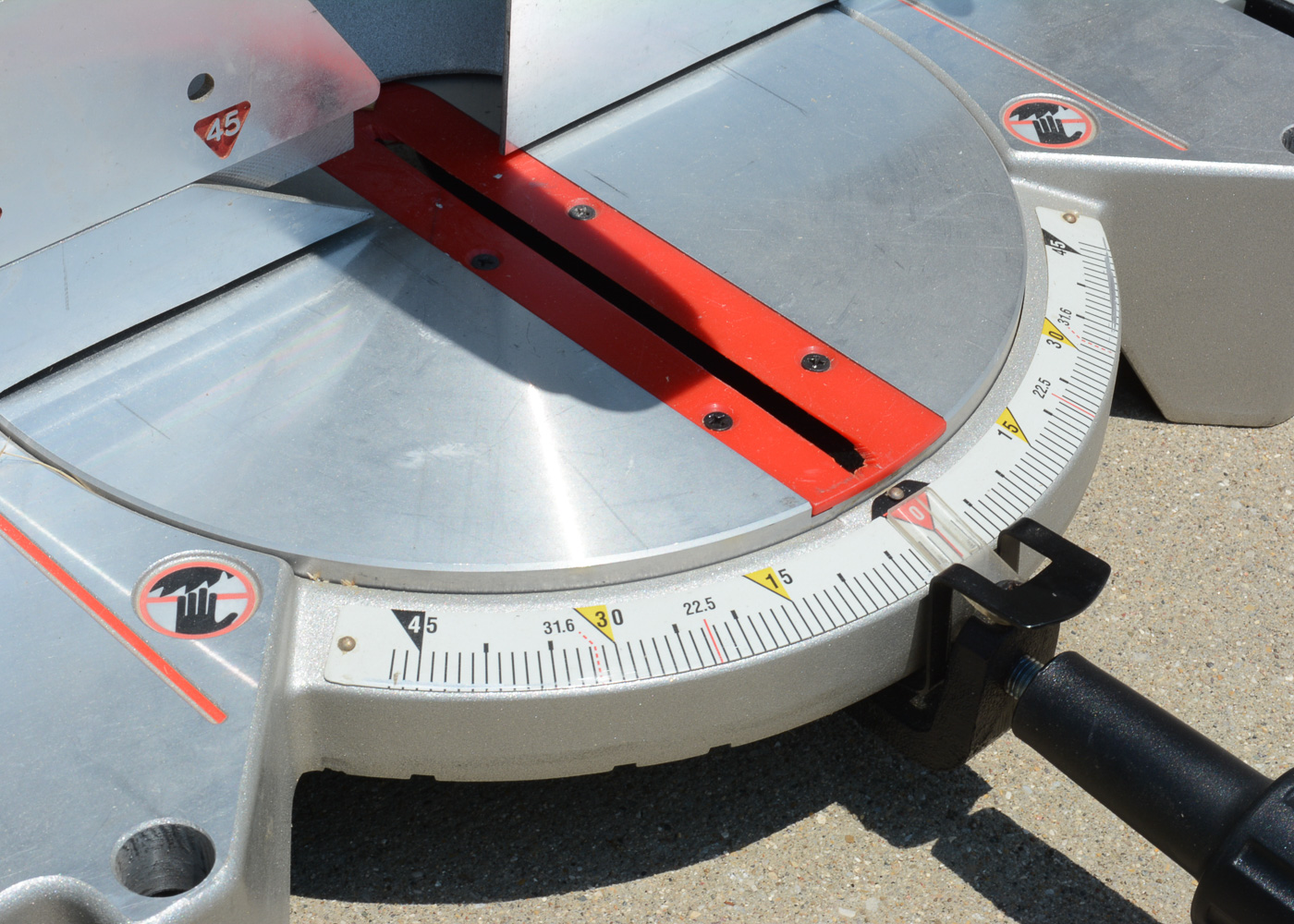 Craftsman 10" Compound Miter Saw