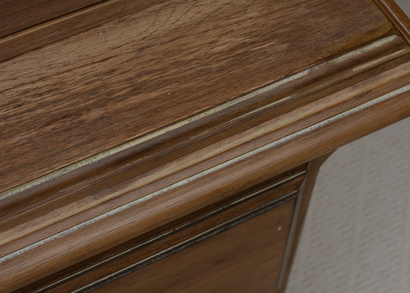 Lexington "Camden Hall" Armoire