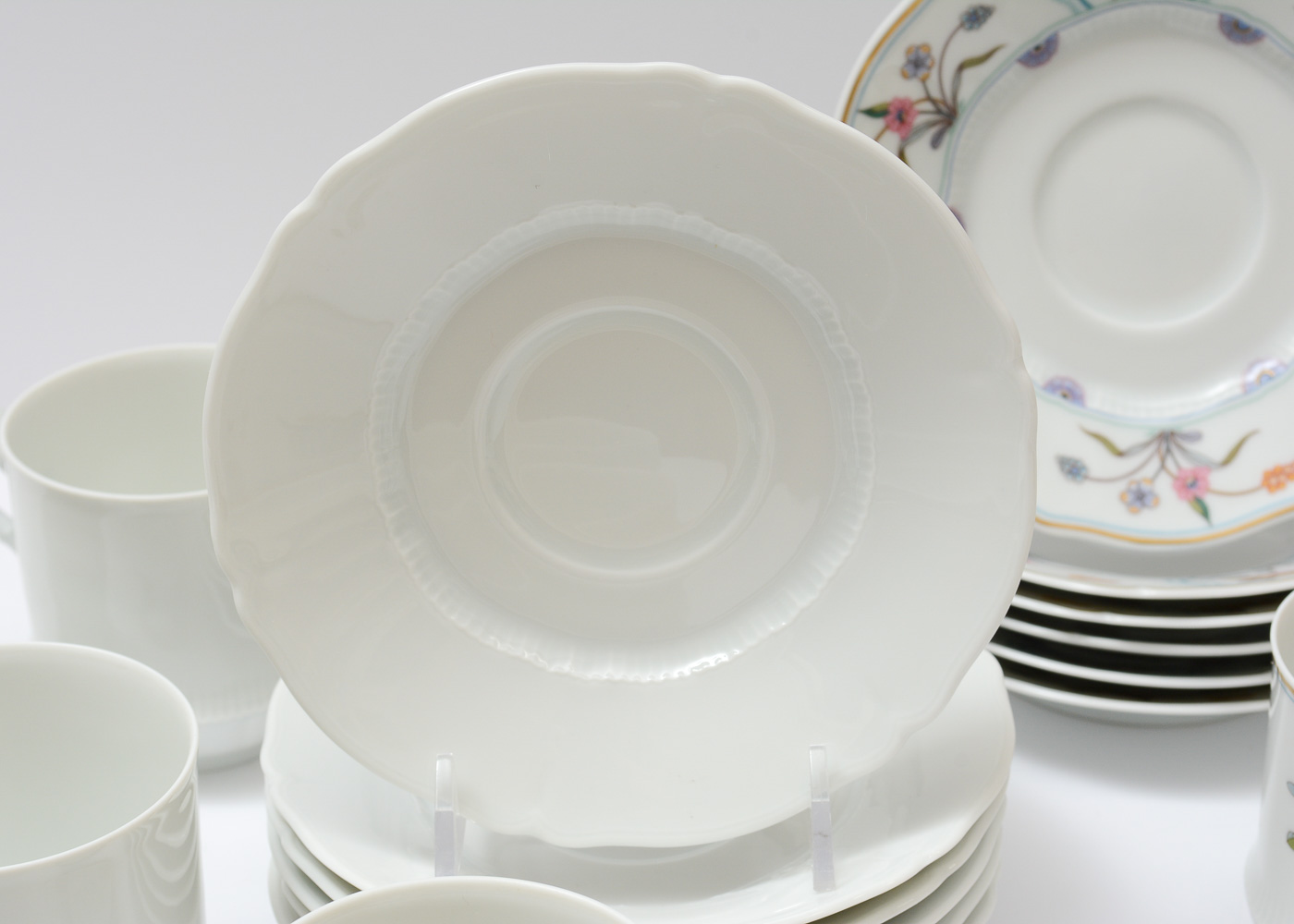 Haviland Limoges "Choiseul Blanc" and "Golden Quail" Teacups and Saucers for Twelve