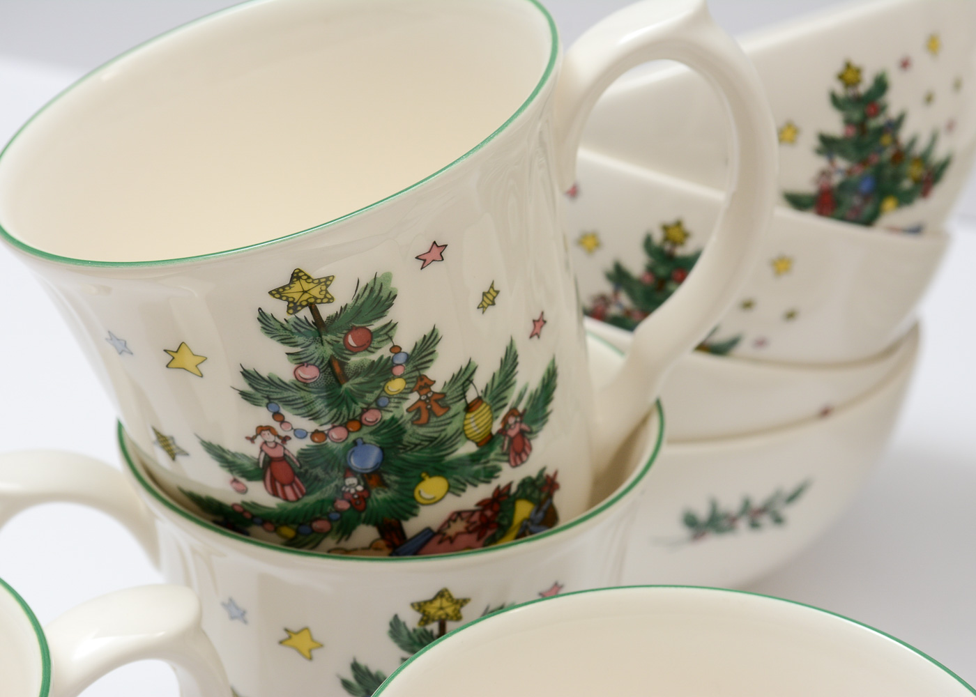 Nikko "Happy Holidays" Dessert China