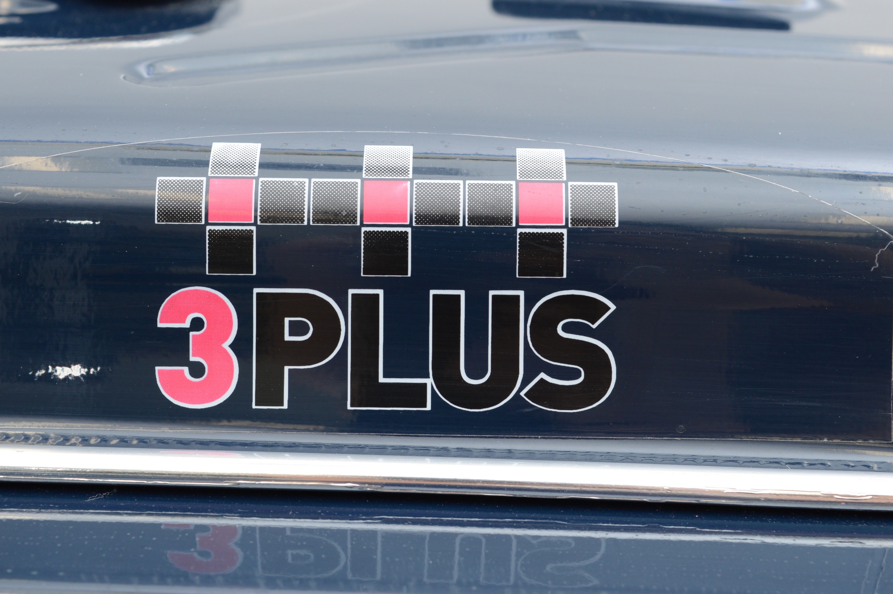 3 PLUS 3000 Watt Generator