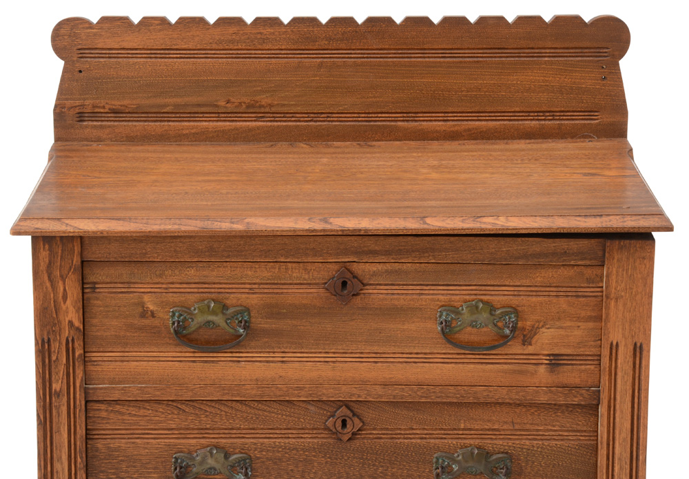 Antique Small Chest of Drawers