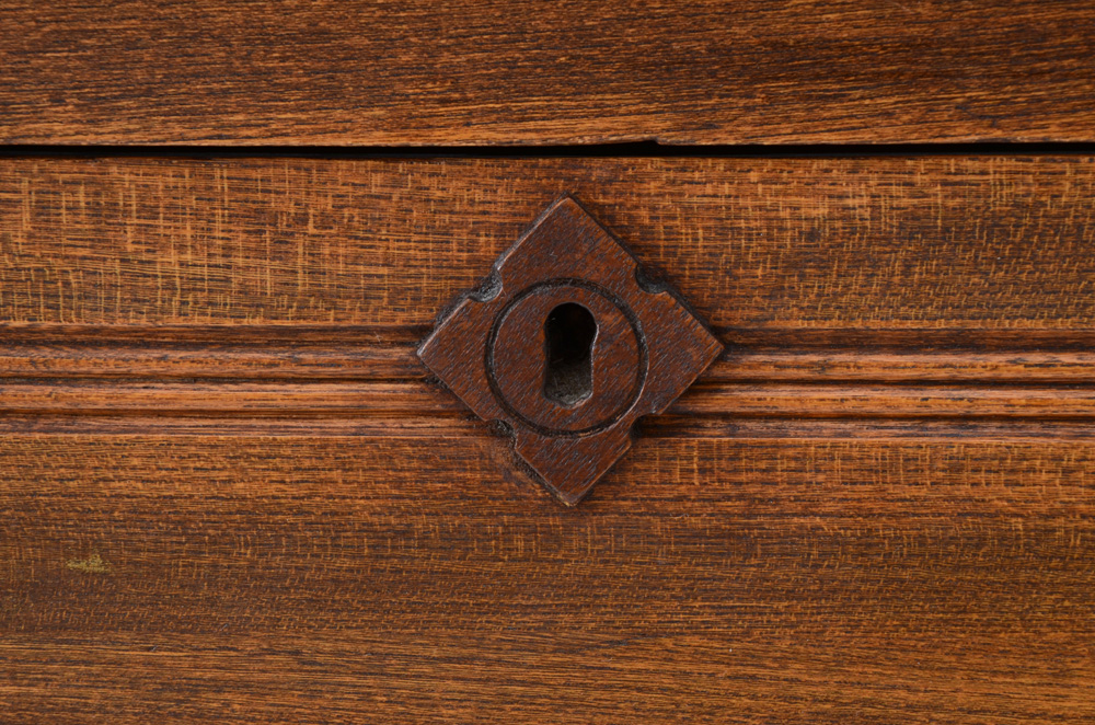 Antique Small Chest of Drawers
