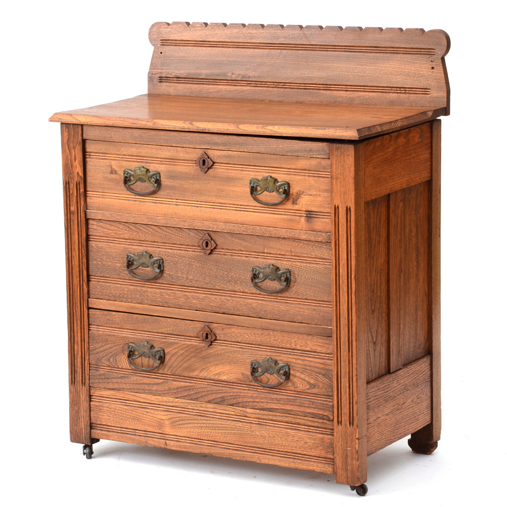 Antique Small Chest of Drawers