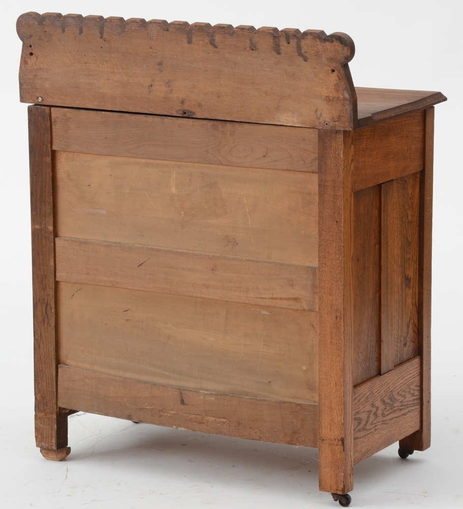 Antique Small Chest of Drawers