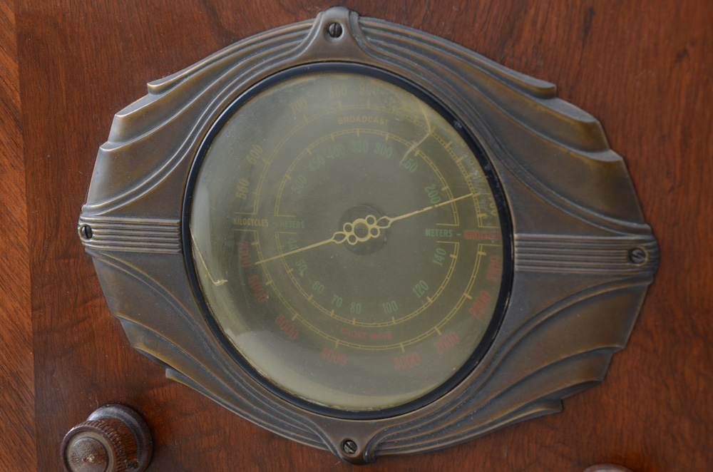 Westinghouse Floor Radio