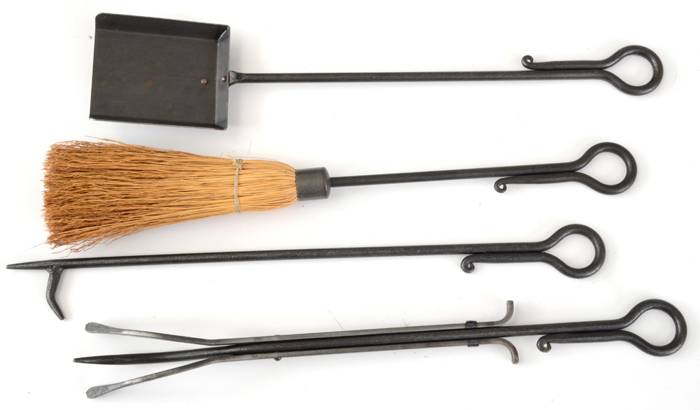 Frontgate Hearth Screen