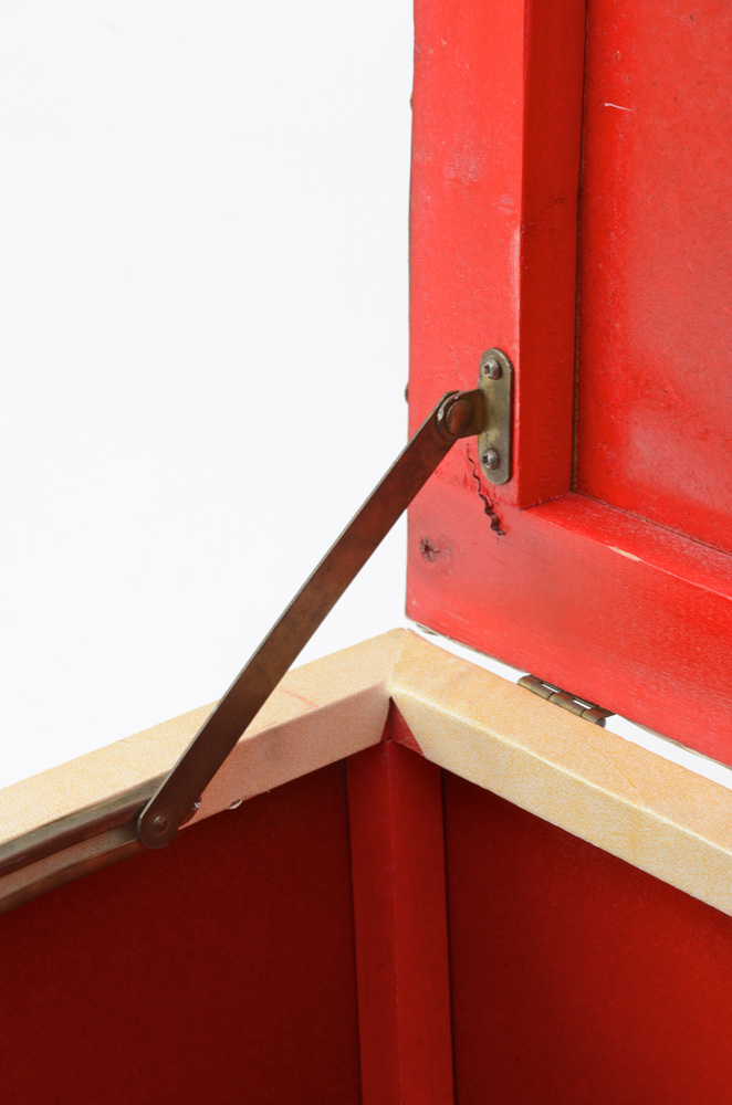 Wooden Toy Box with a Vinyl Animal Themed Lid