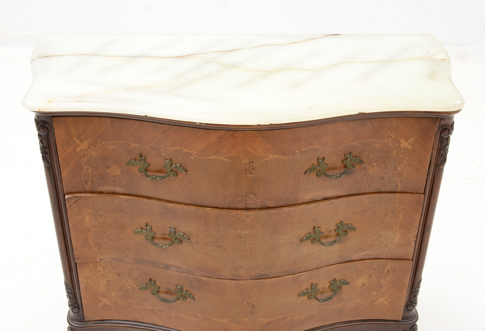 White Onyx Top Dresser