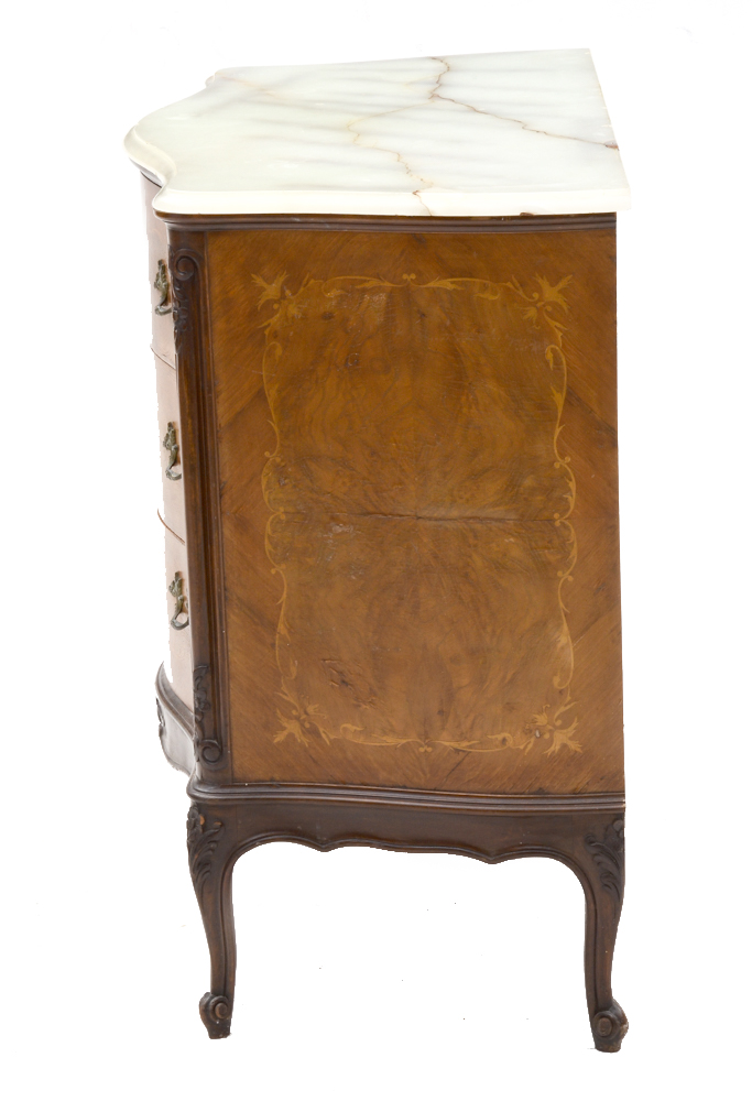 White Onyx Top Dresser