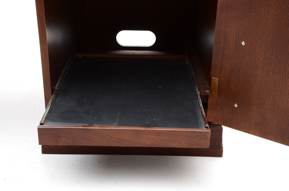 Contemporary Computer Desk