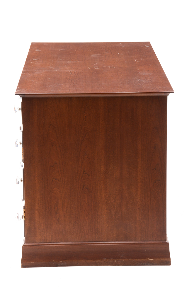 Contemporary Computer Desk