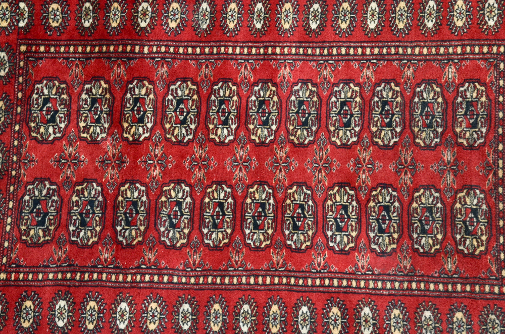 Hand-Knotted Bokhara Accent Rug