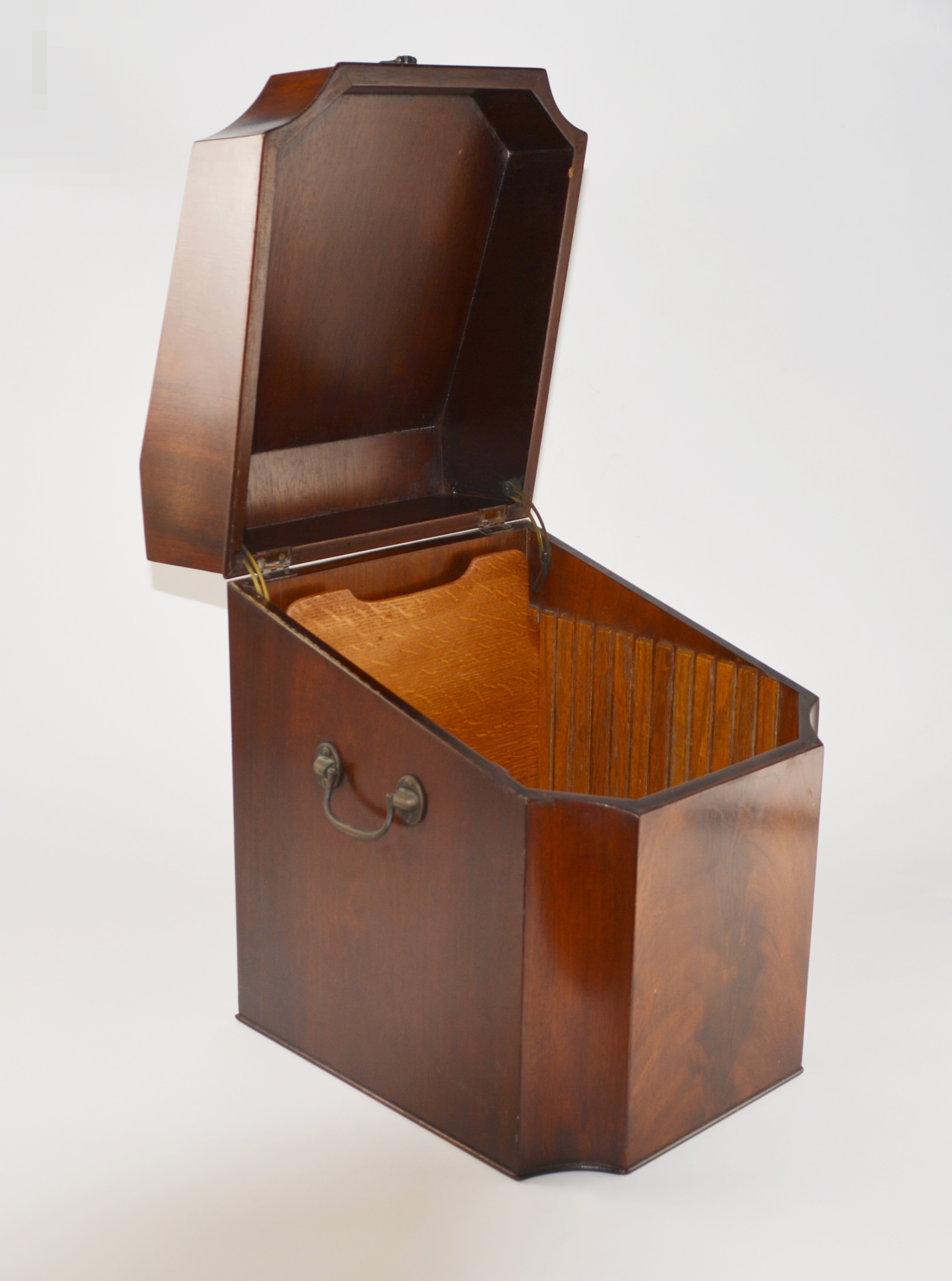 Vintage George III Style Mahogany Veneer 45 rpm or Document Box