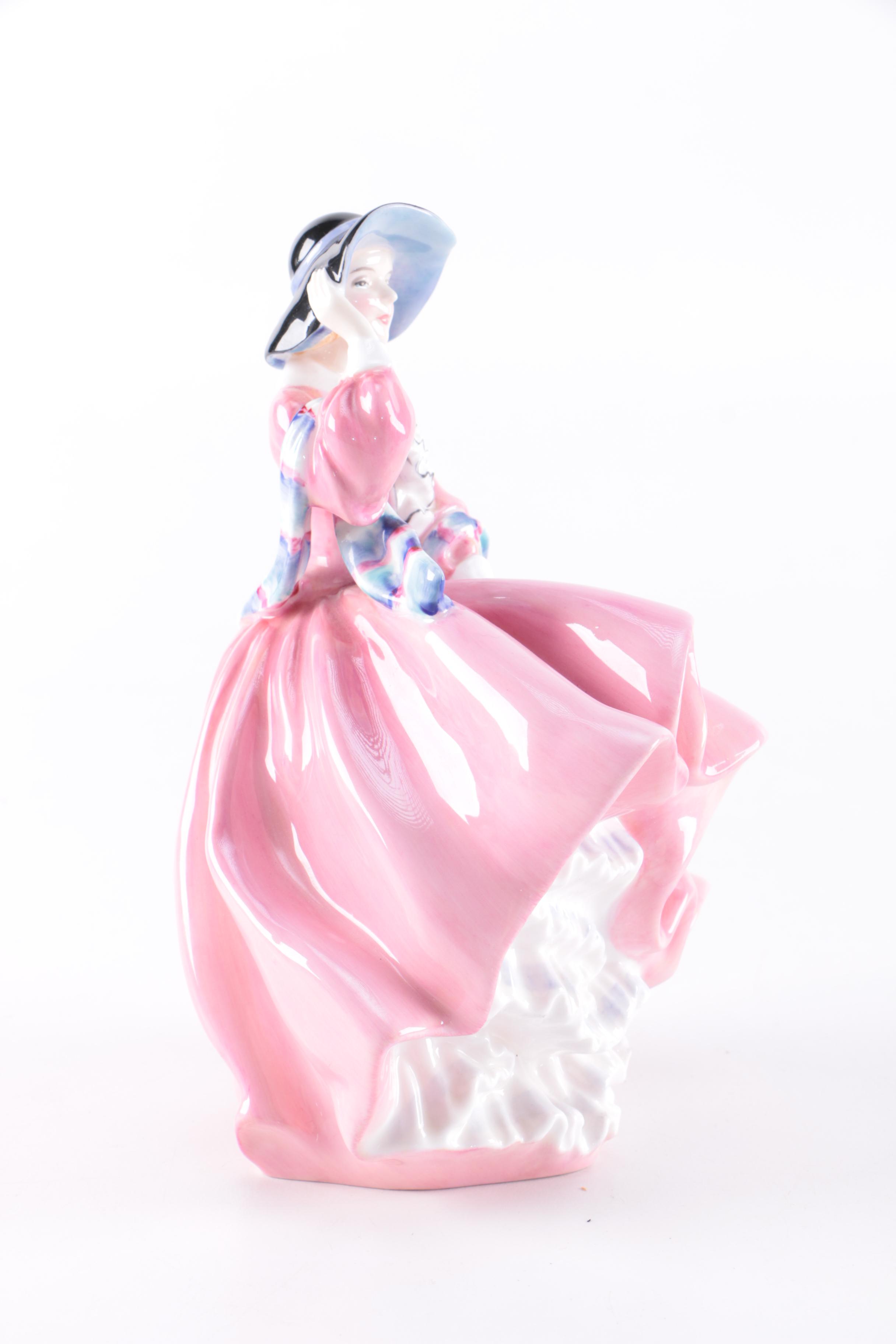 Royal Doulton "Top o the Hill" Figurine