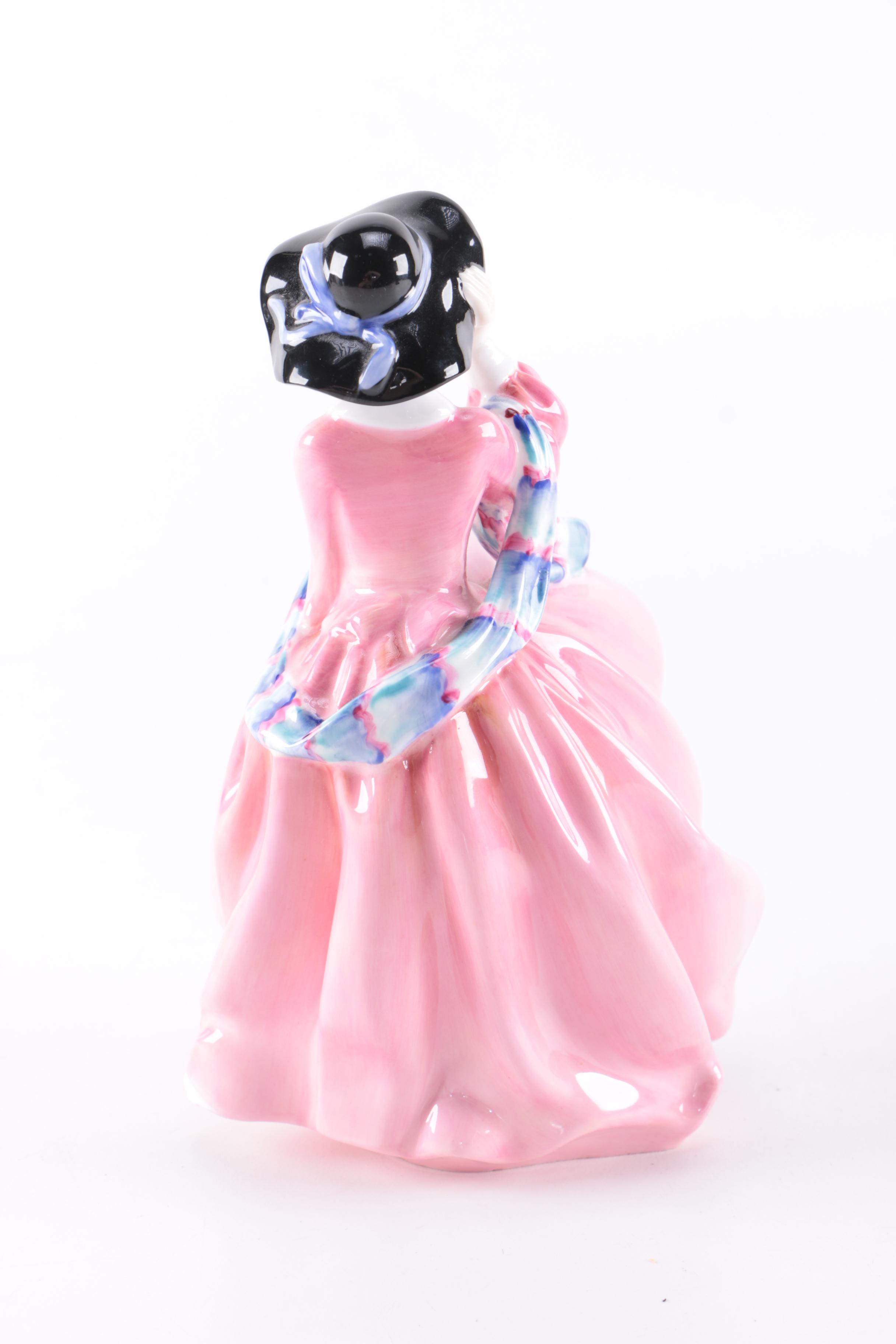 Royal Doulton "Top o the Hill" Figurine