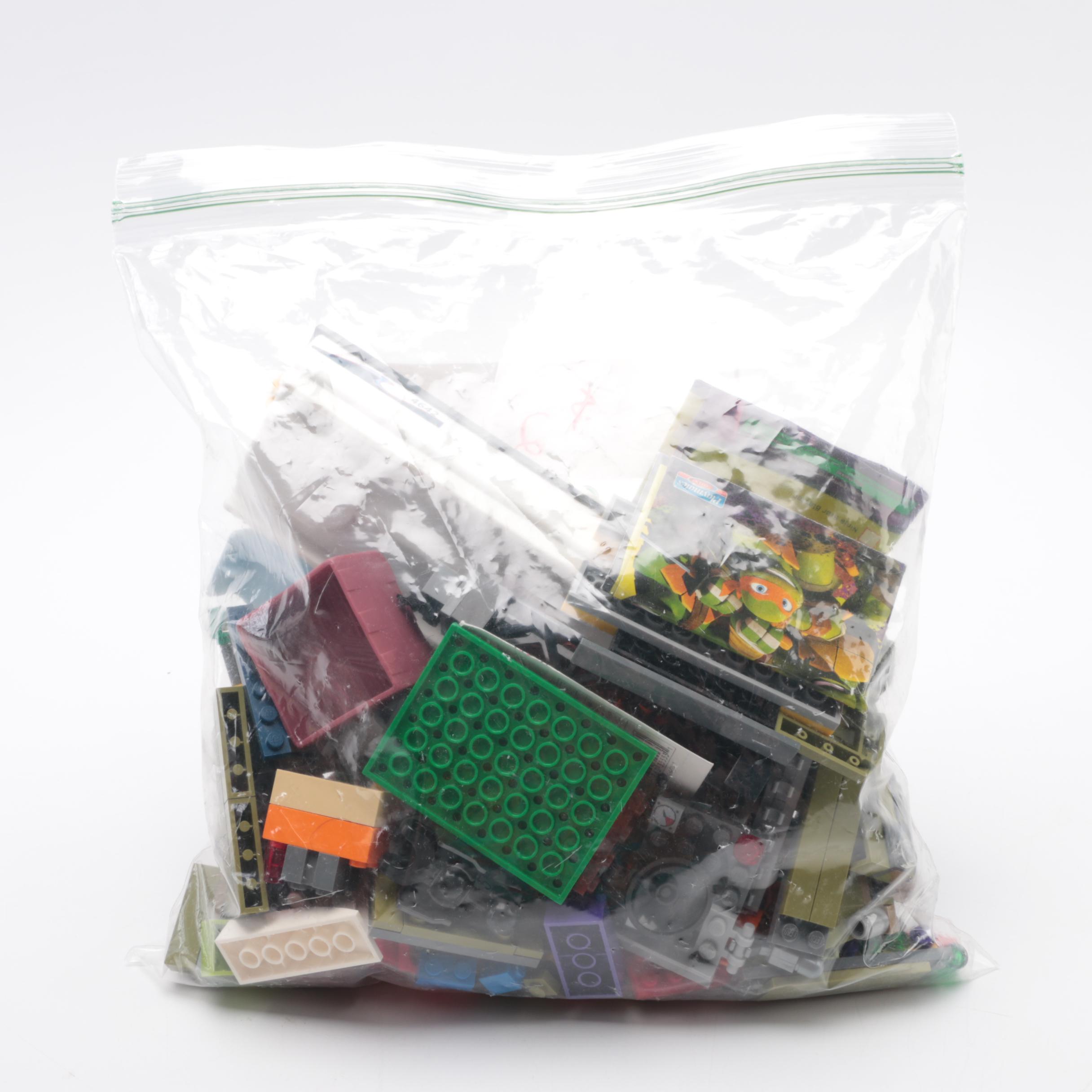 Large Collection Of Assorted Lego's