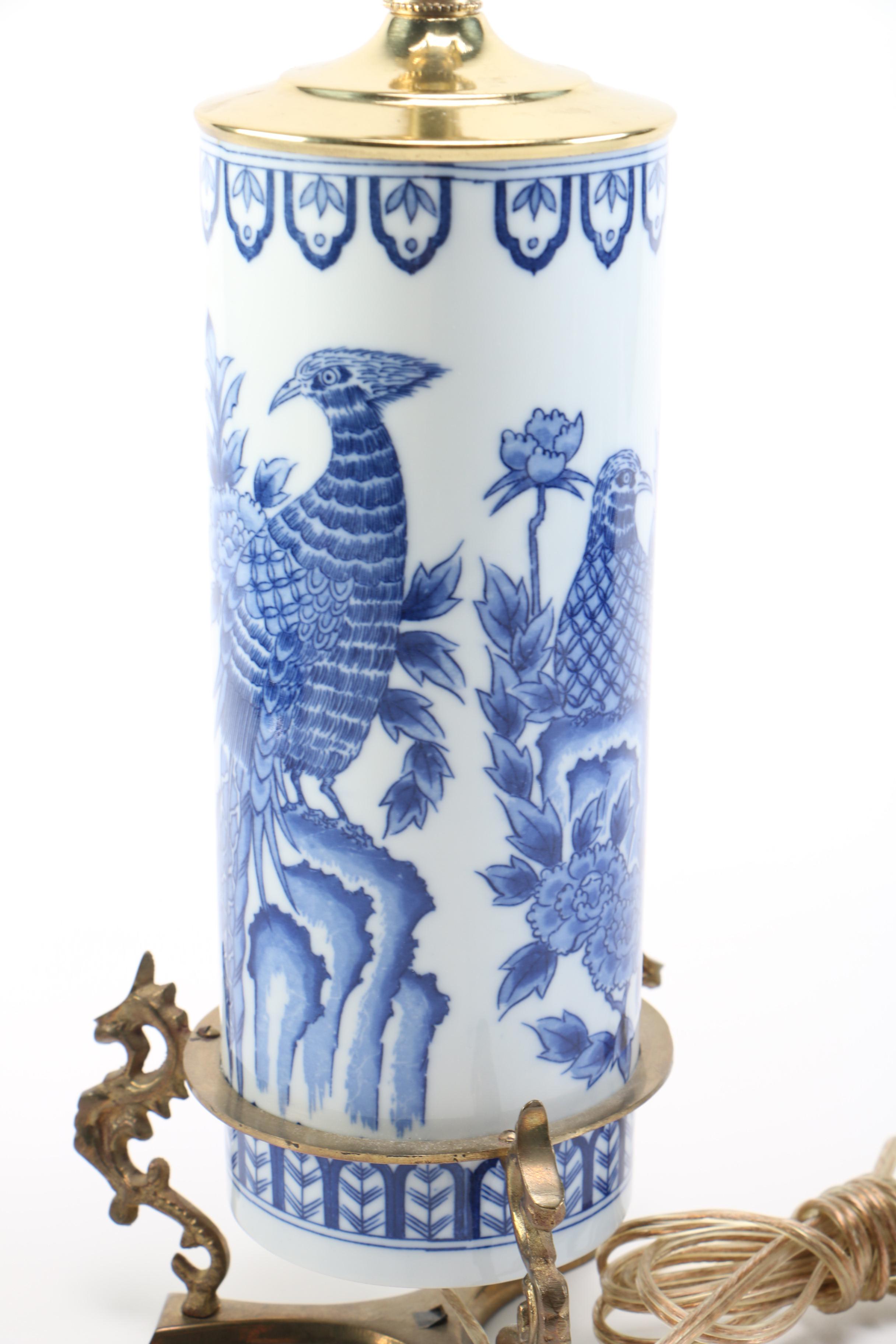Toile Blue and White Ceramic Table Lamp