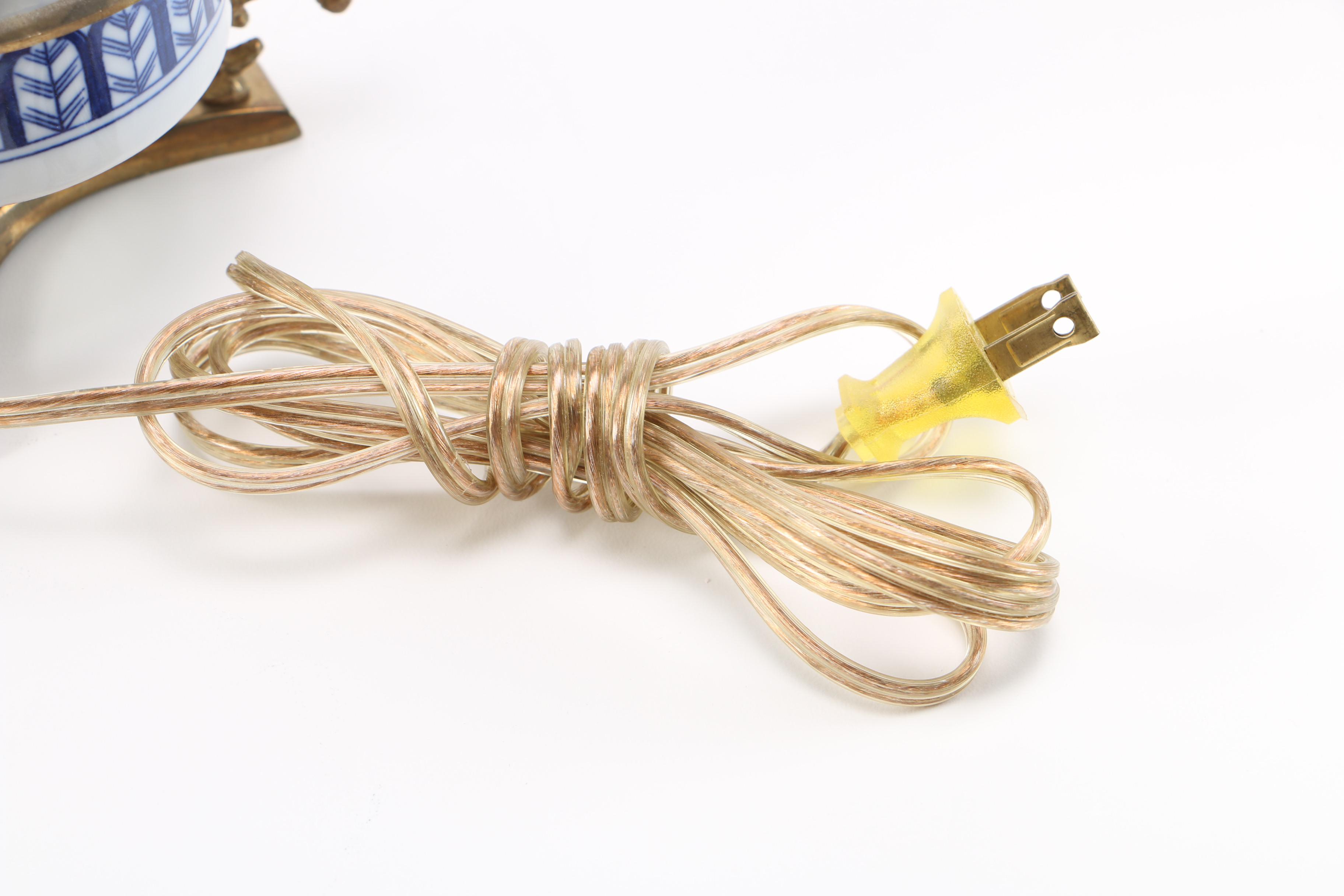 Toile Blue and White Ceramic Table Lamp