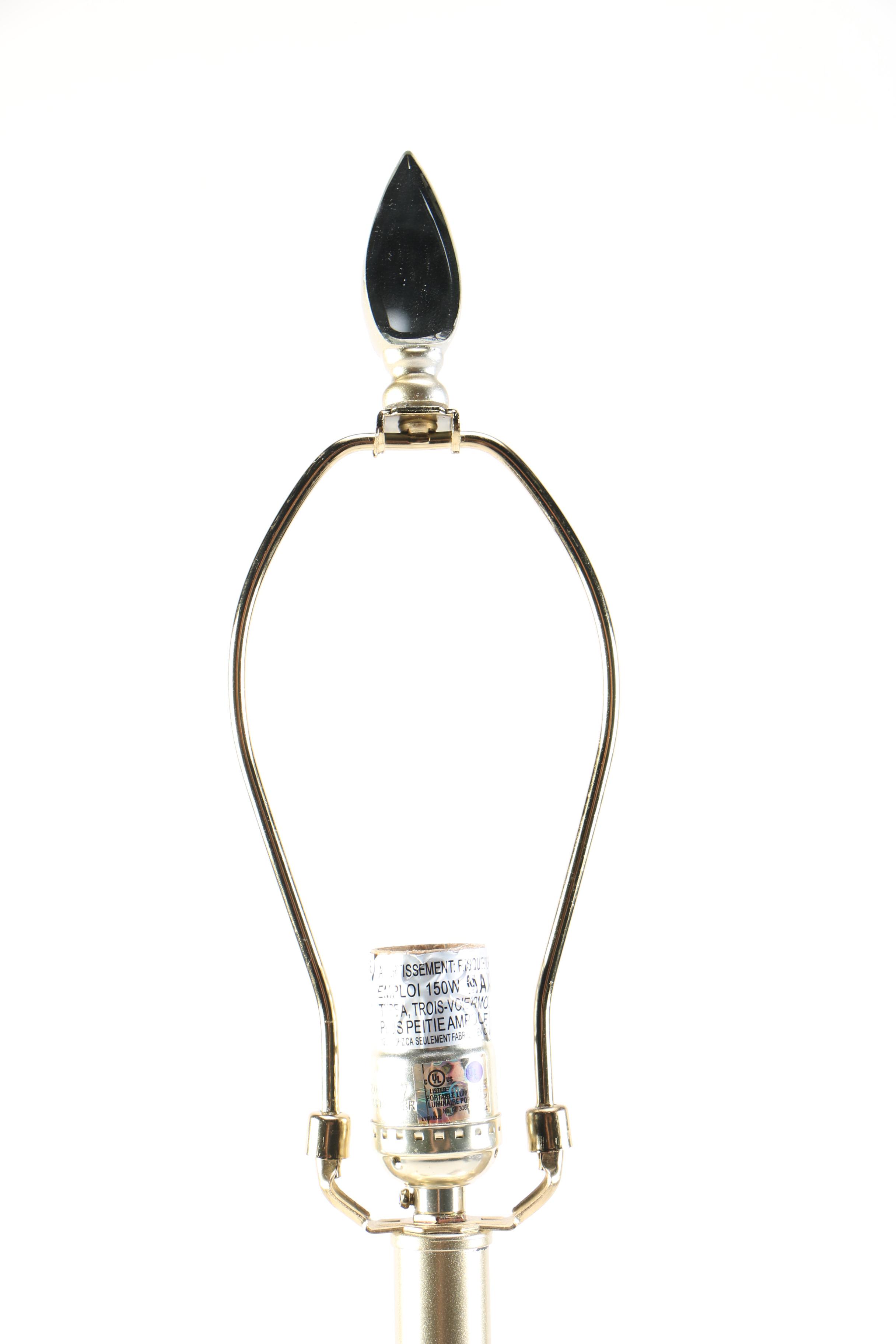 Gold Tone Leaf Table Lamp