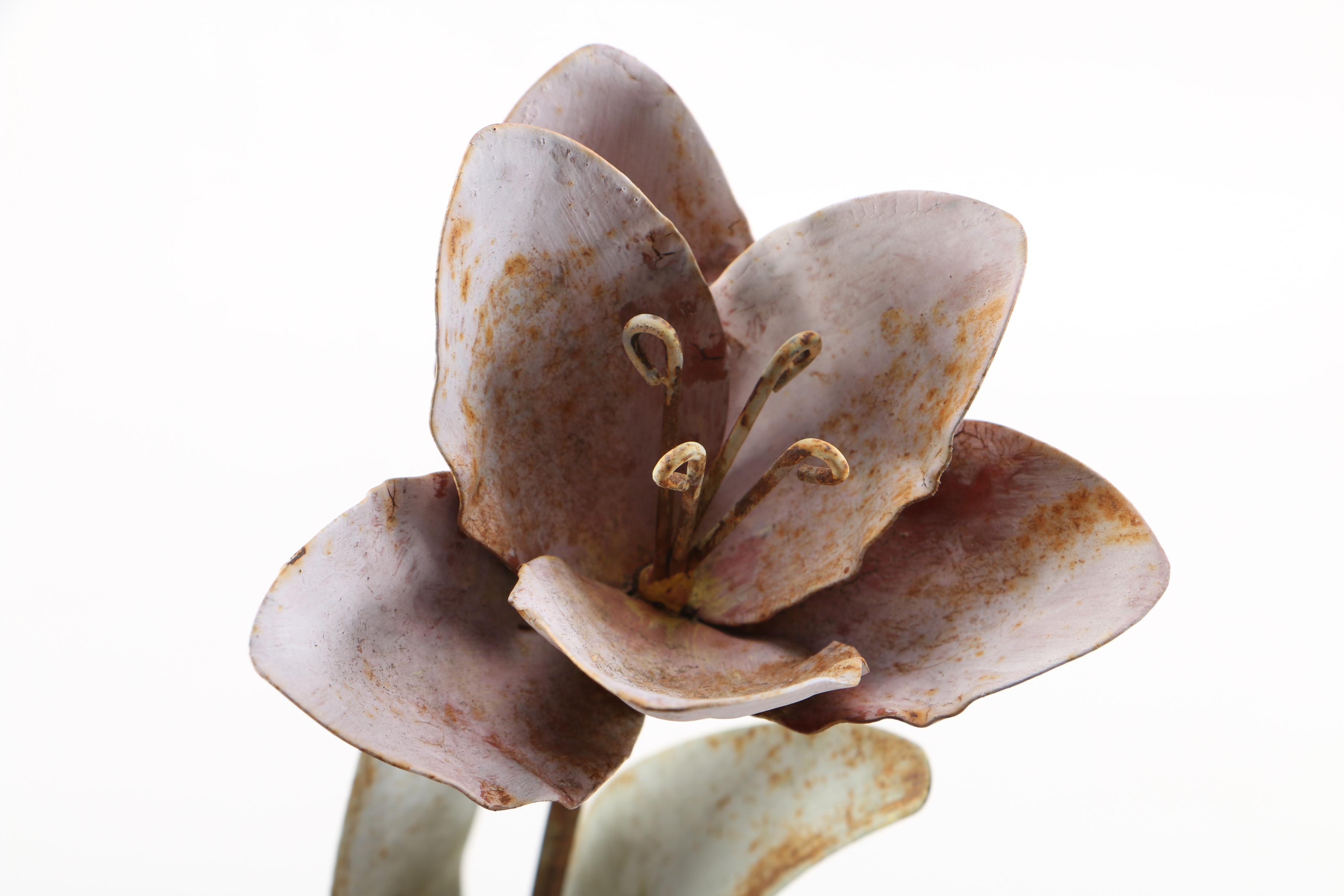 Decorative Sheet Metal and Steel Flowers