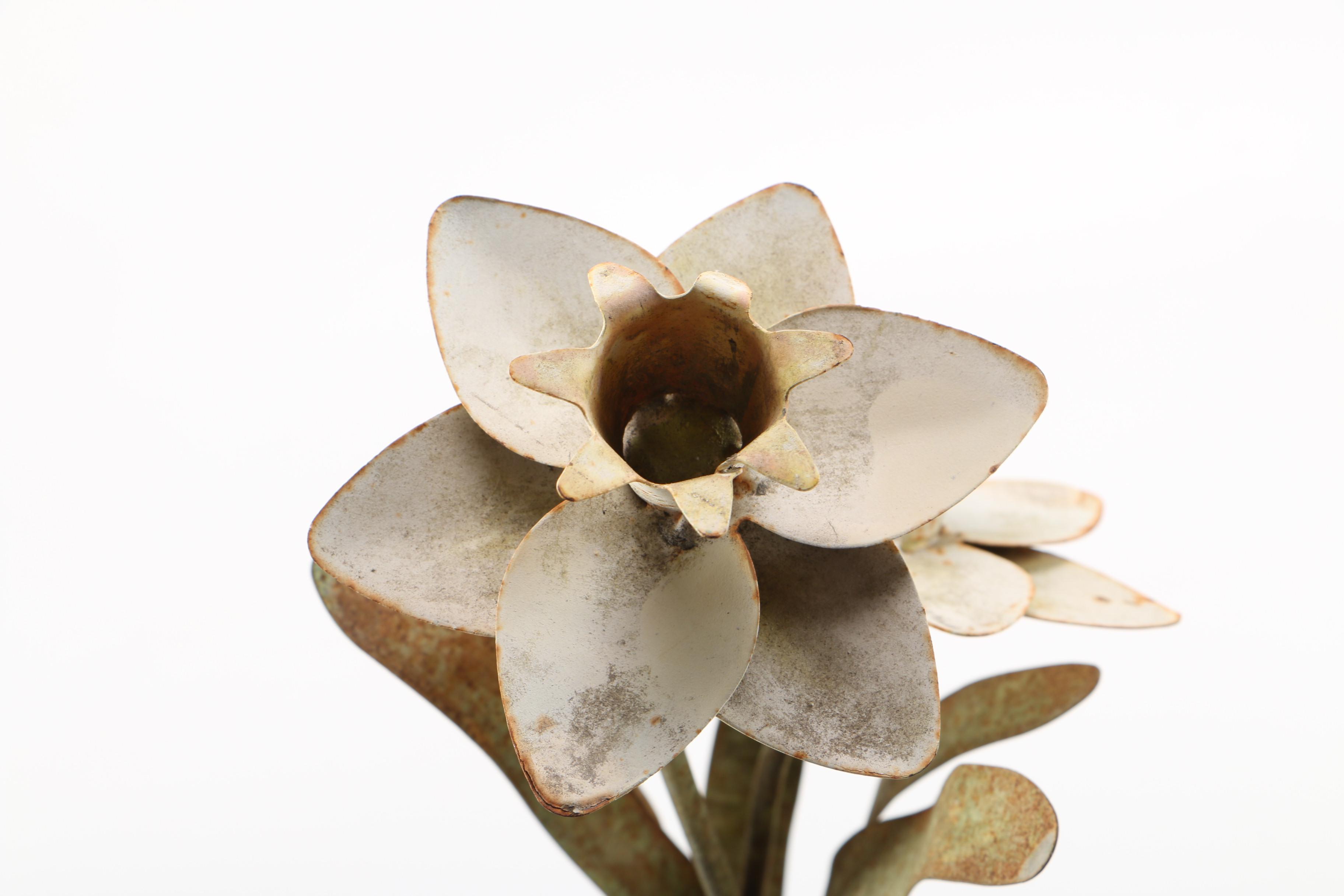 Decorative Sheet Metal and Steel Flowers