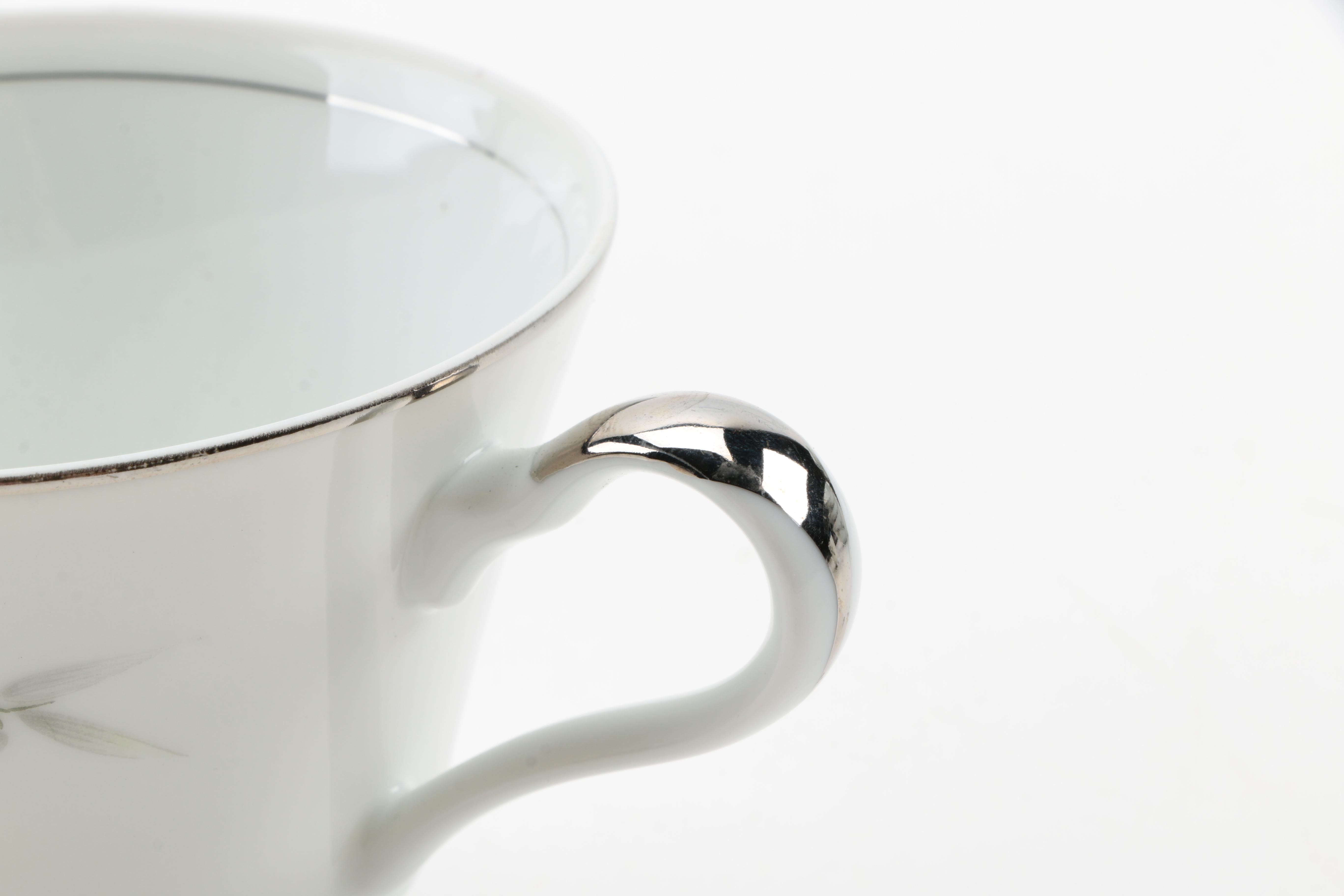 Arlen Fine China in "Jade" Pattern