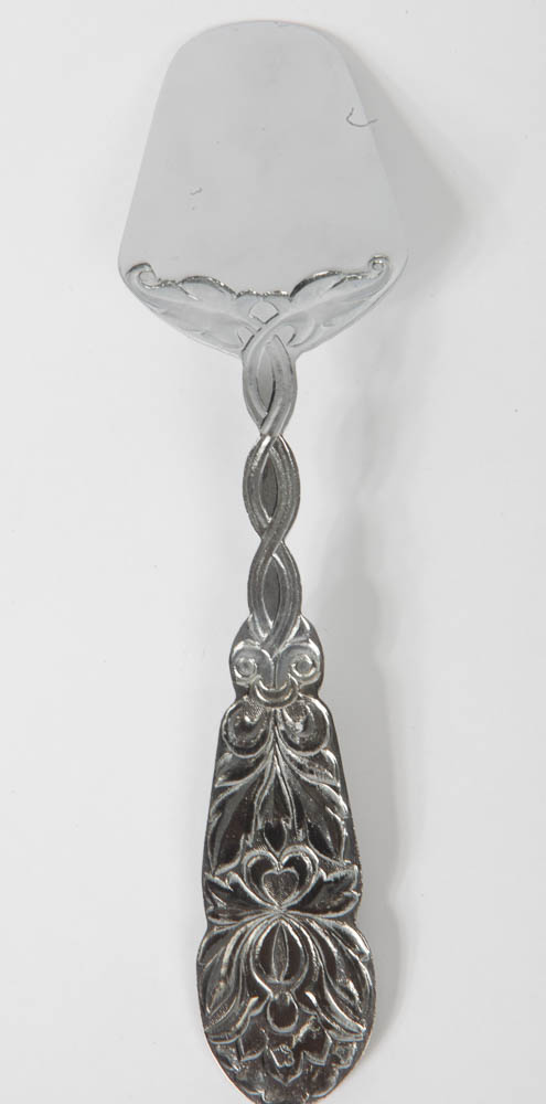 Ornate Silver Tone Cake Server