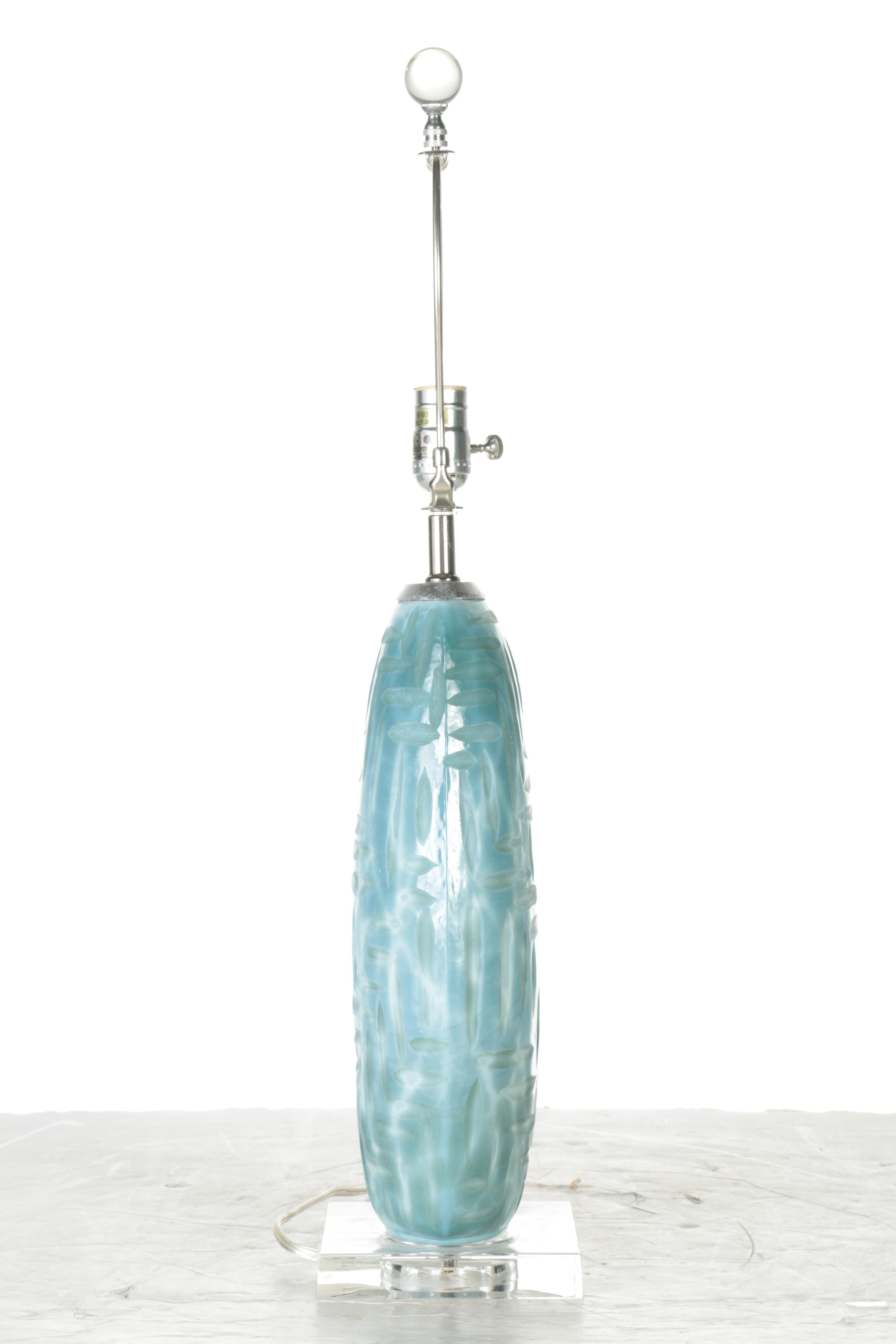 Modern Style Ceramic Table Lamp