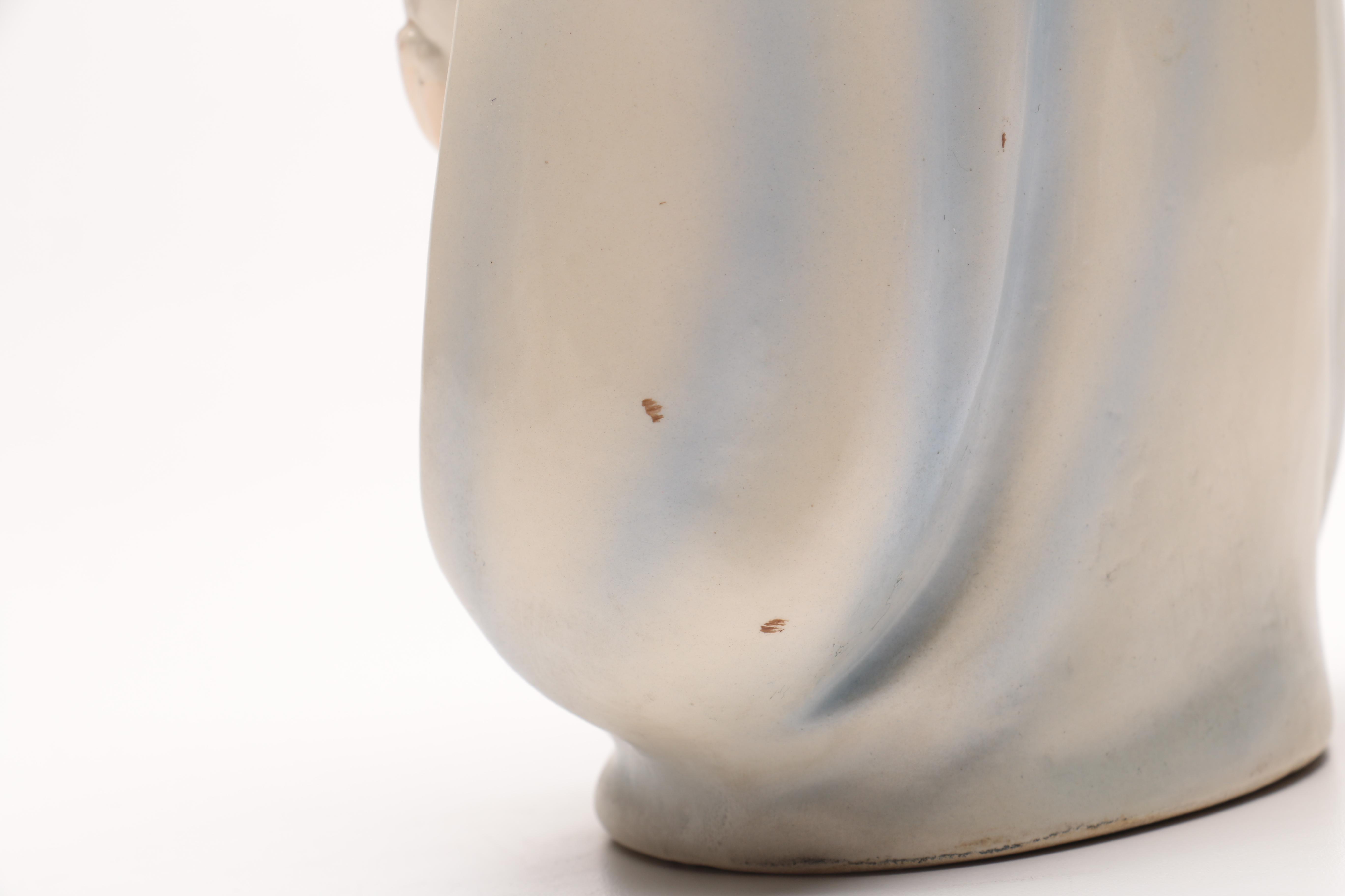 Goebel Hummel Madonna Figure