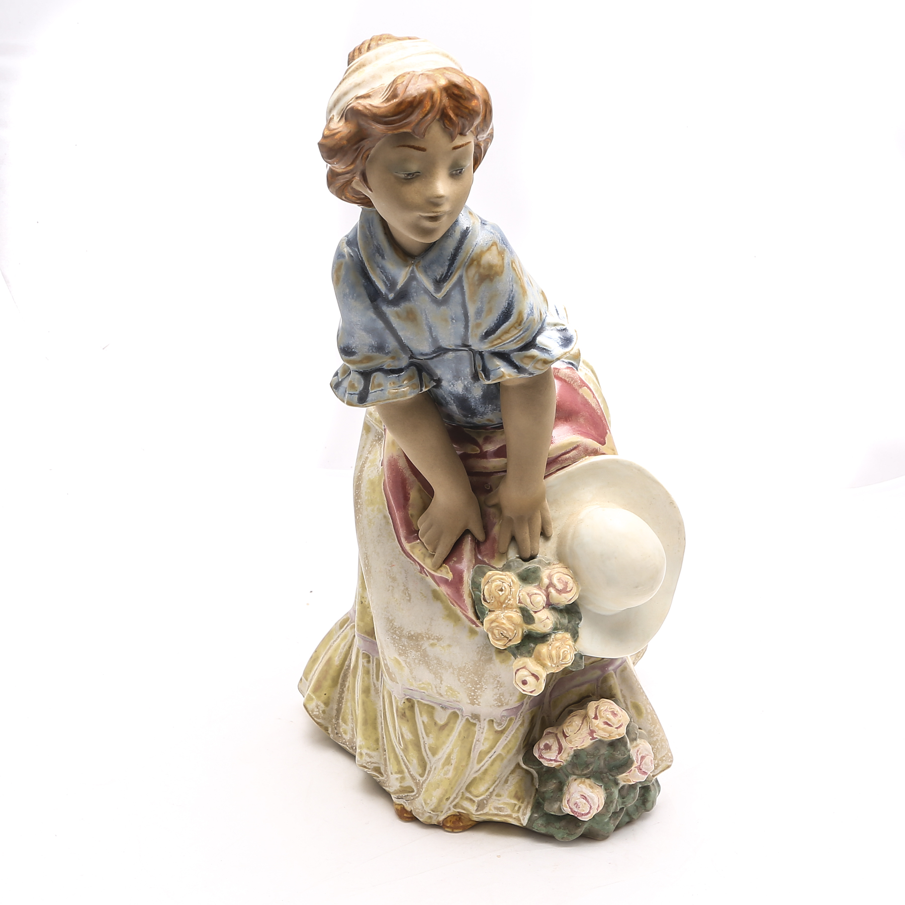 Lladró Gres Woman with Hat and Roses Figurine