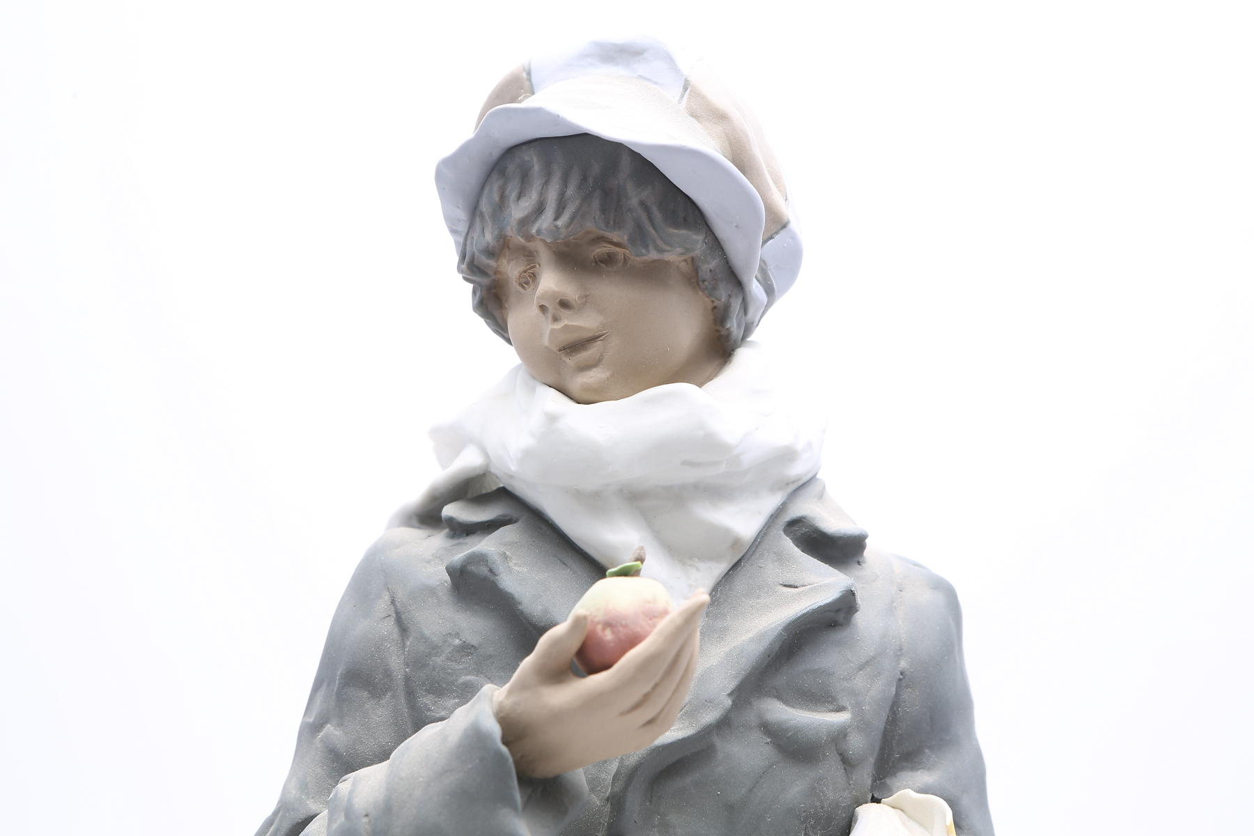 Lladró Limited Edition "Apple Seller" #1752 by Enrique Sanisidro