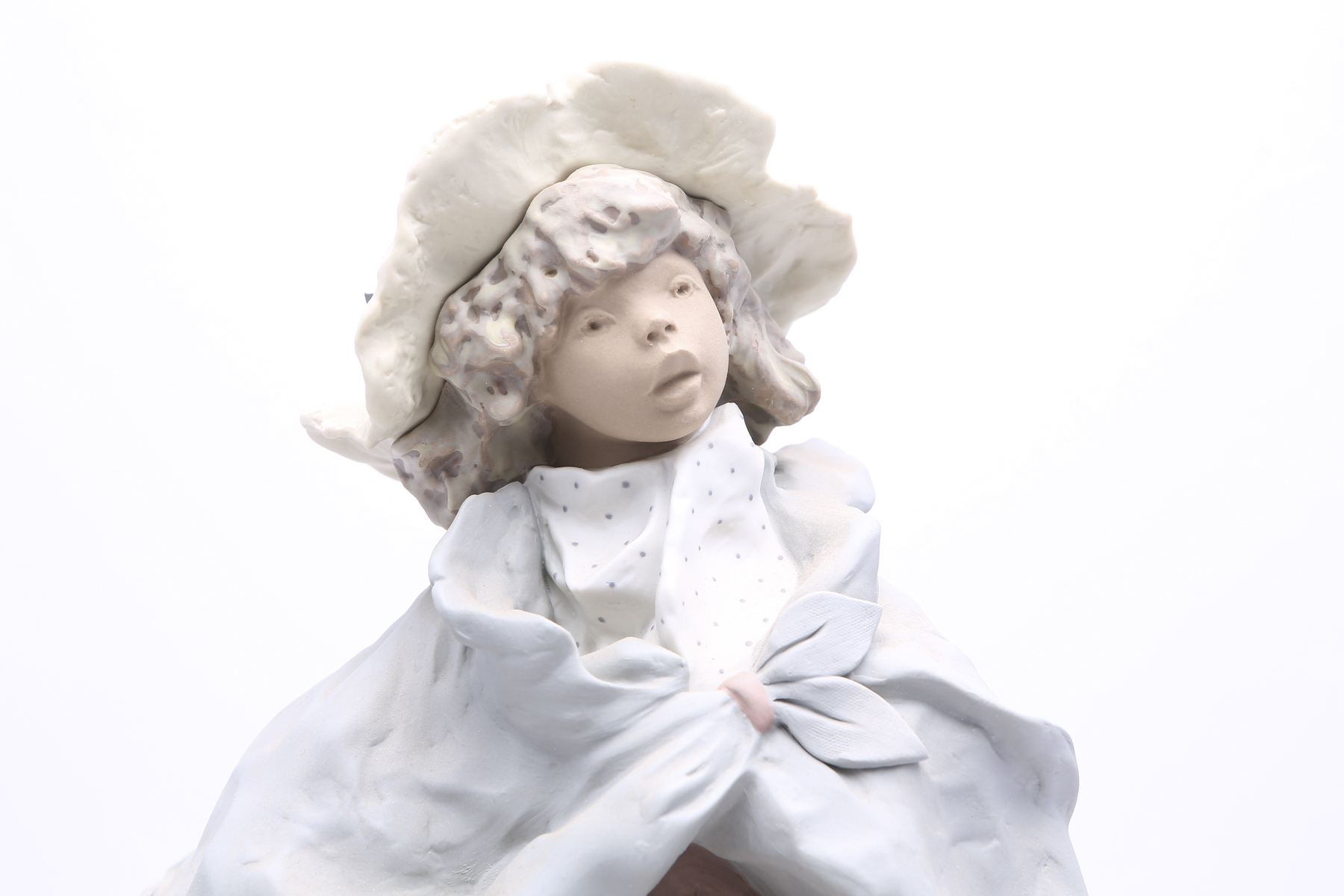 Lladró Limited Edition "Maggie" # 1751 by Enrique Sanisidro