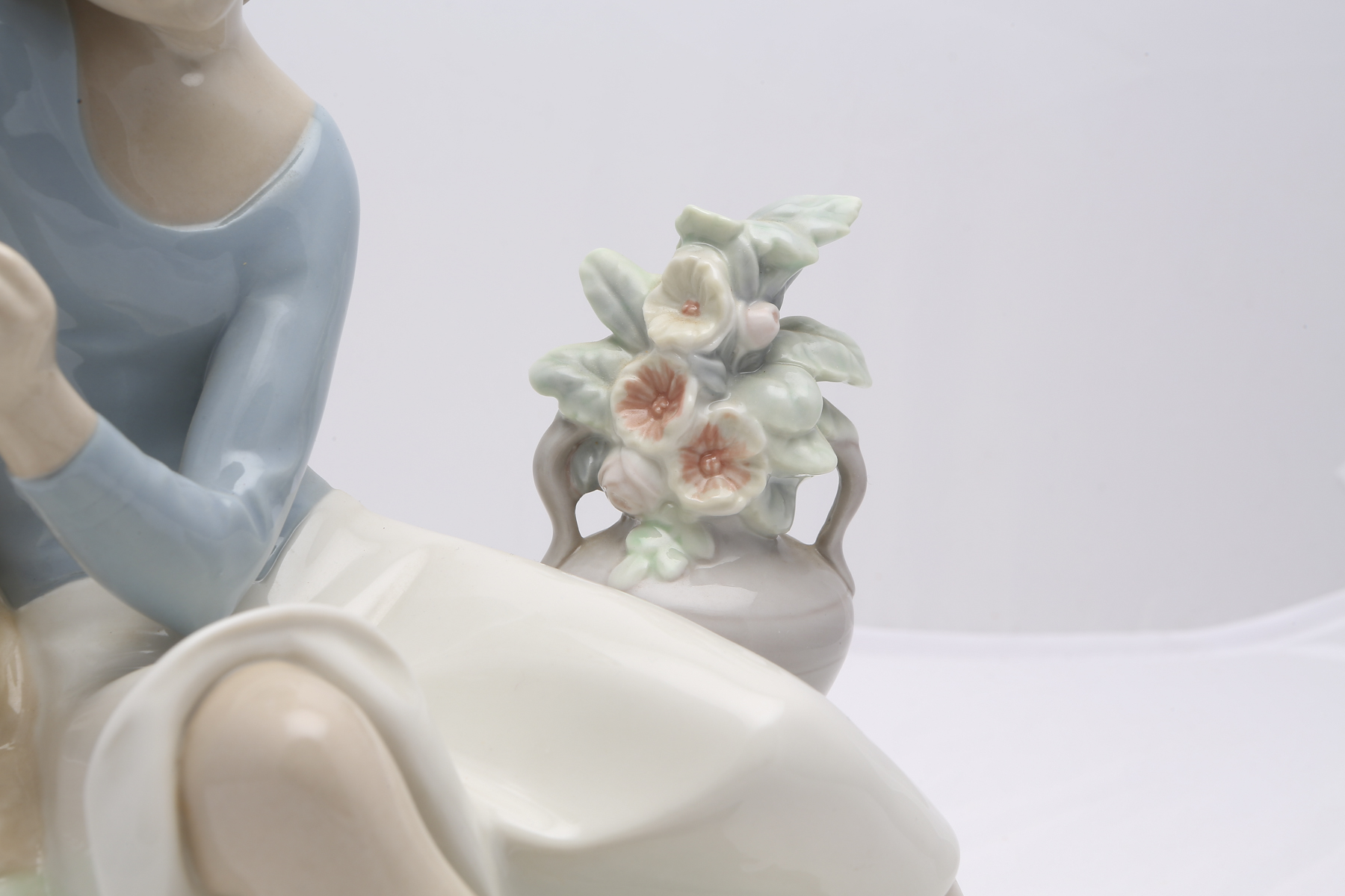 Lladró "Rosalinda" Figurine #4836