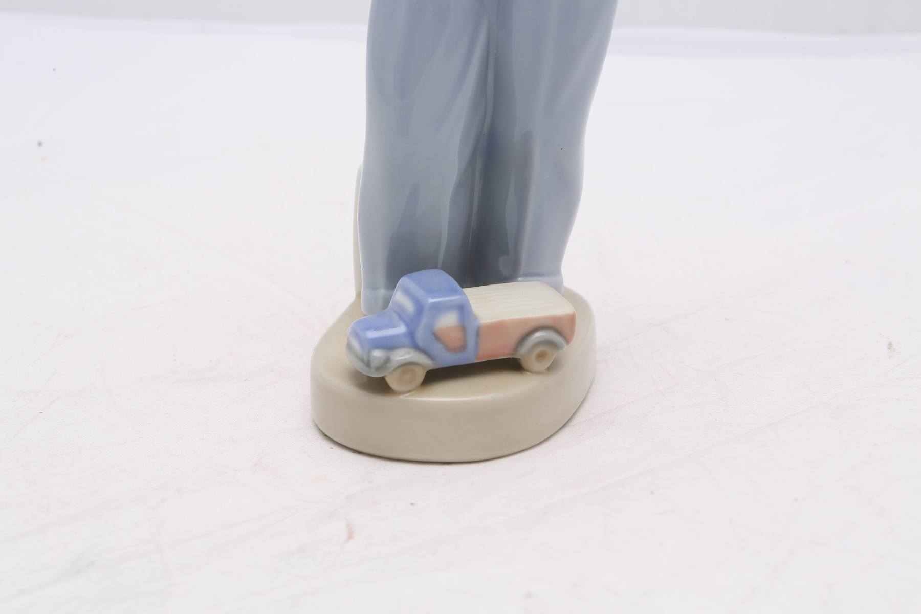 Lladró "Mechanic Boy" Figurine #4897