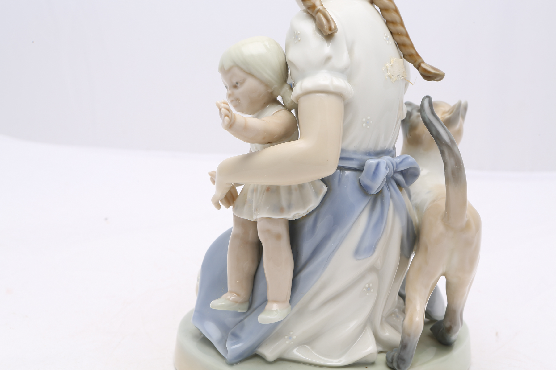 Lladró "Child's Play" Figurine #1280