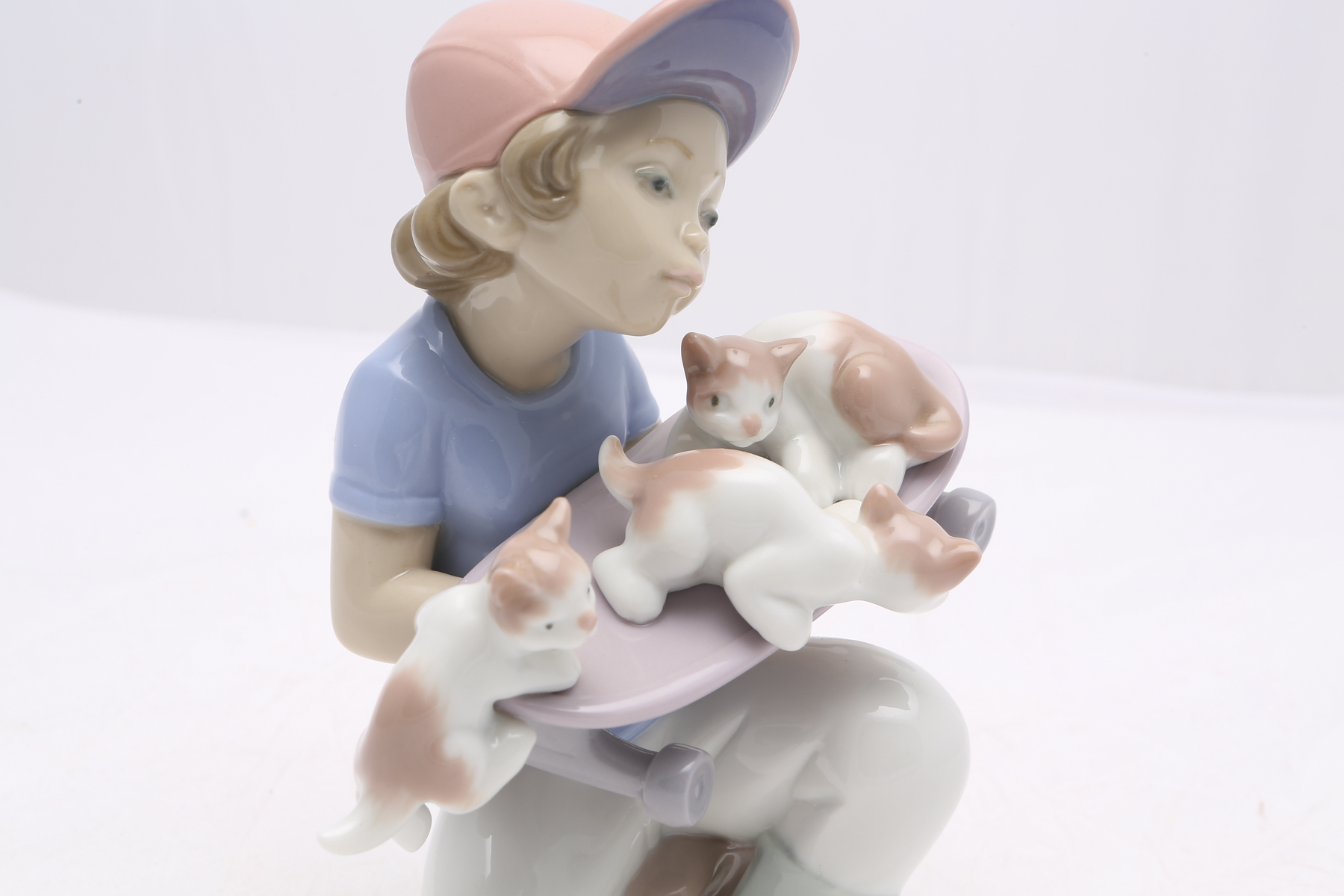 Lladró "Little Riders Boy with Skateboard" Event Figurine #7623