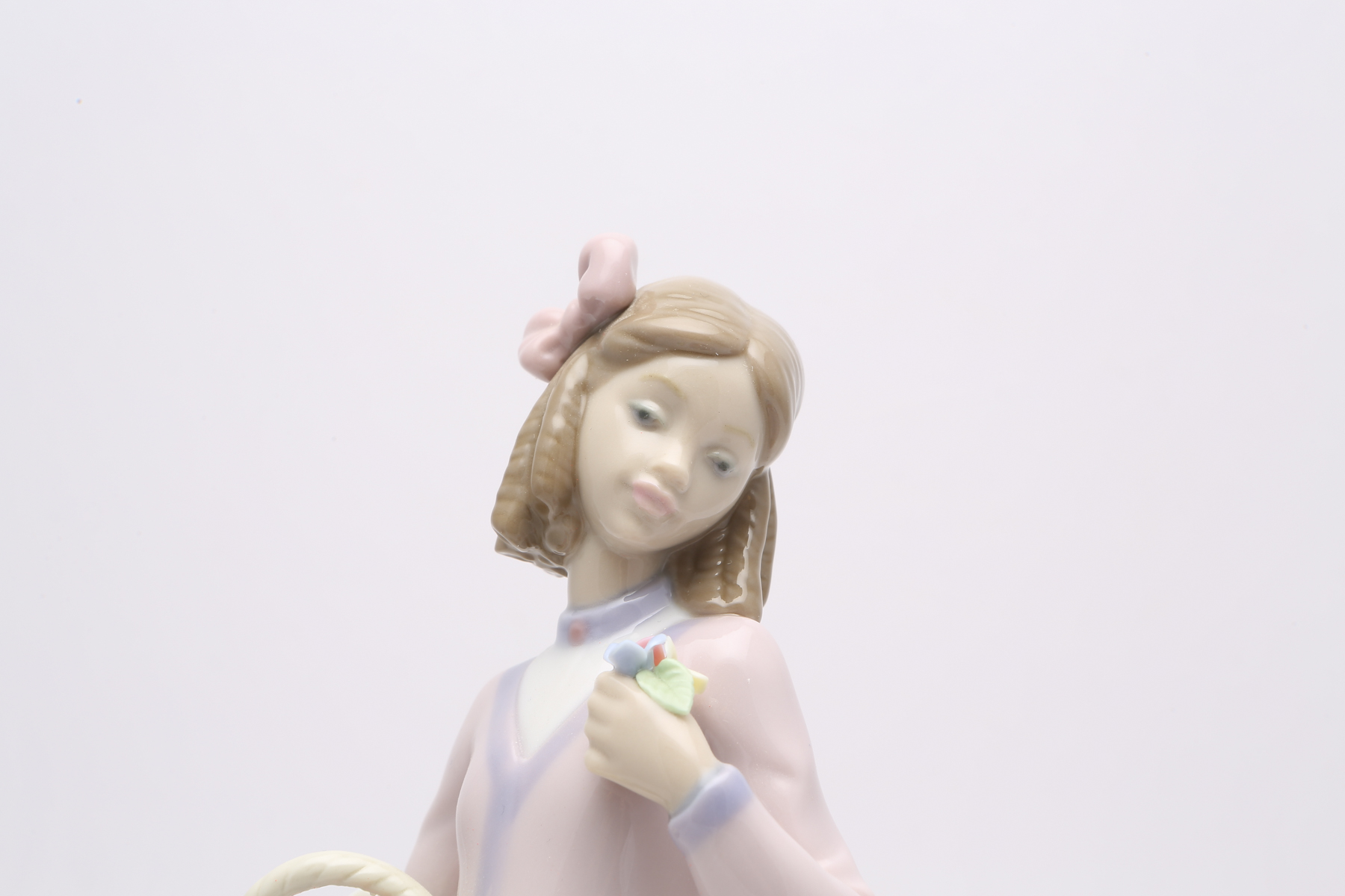 Lladró Collector's Society "Innocence in Bloom" Figurine #7644