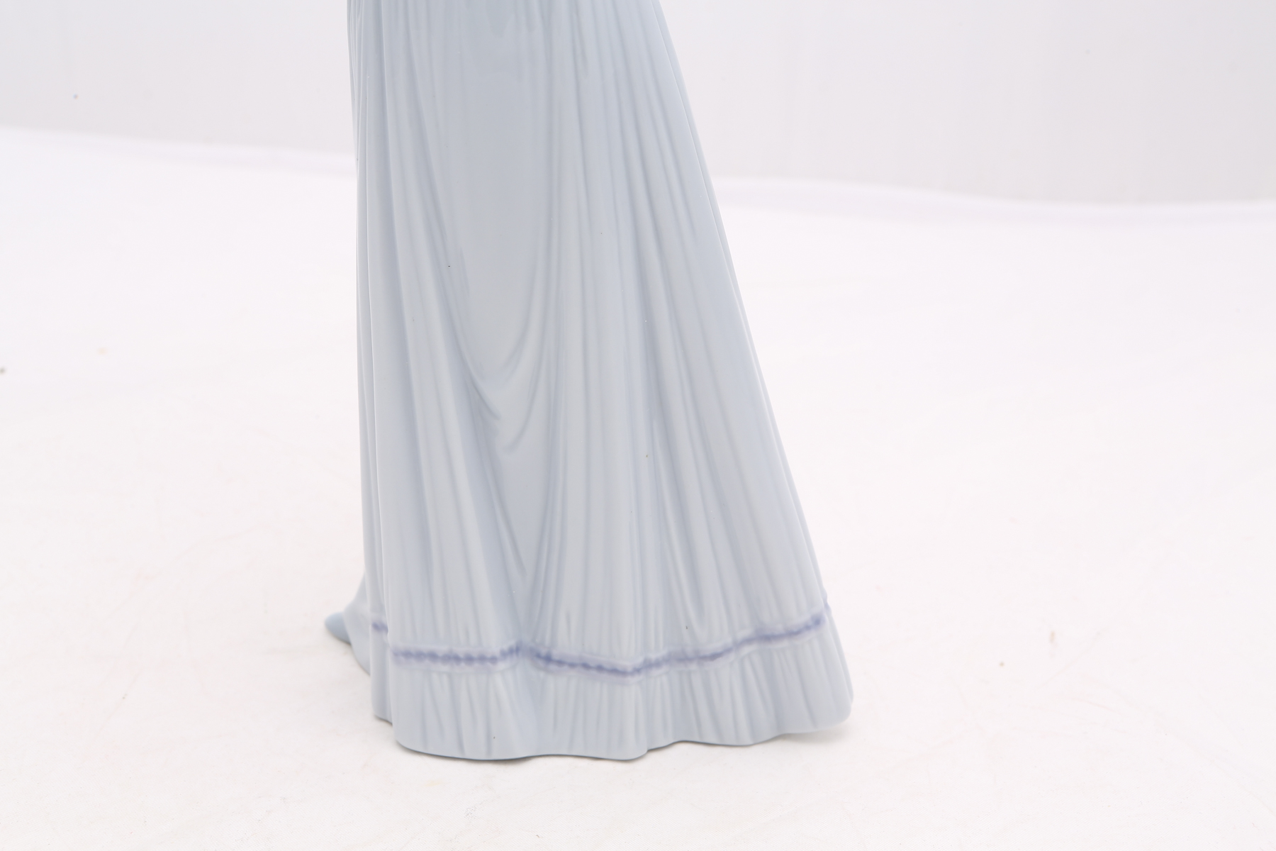 Lladró Collector's Society "Innocence in Bloom" Figurine #7644