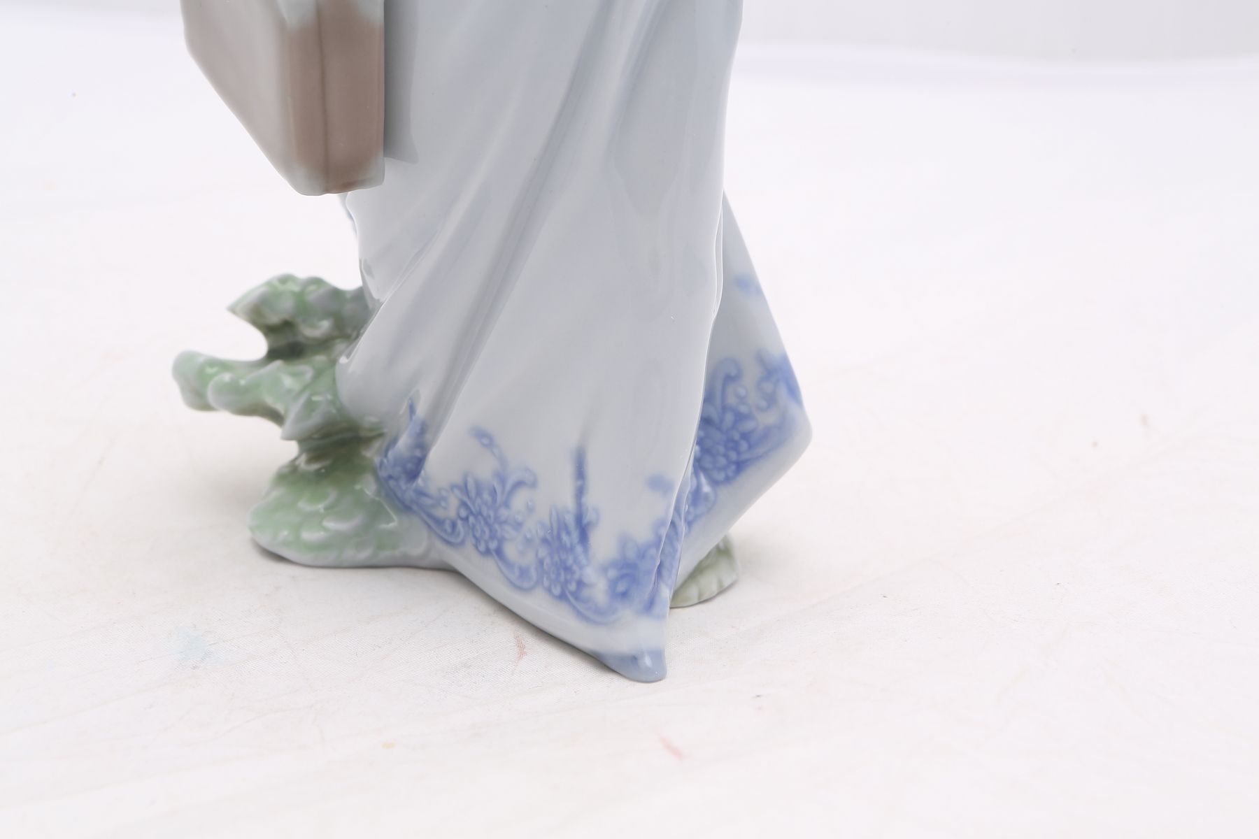 Lladró Collector's Society "School Days" Figurine #7604