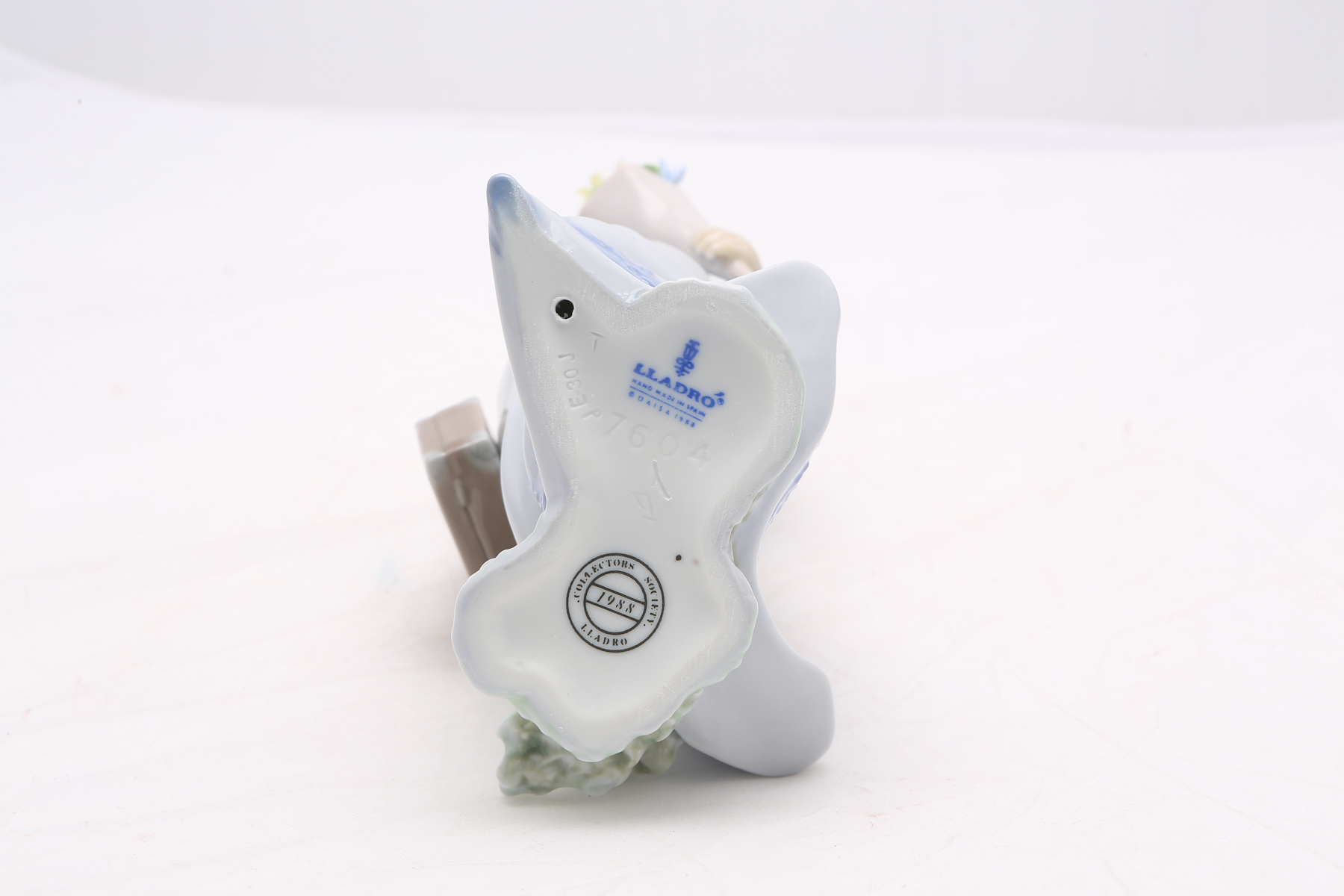 Lladró Collector's Society "School Days" Figurine #7604