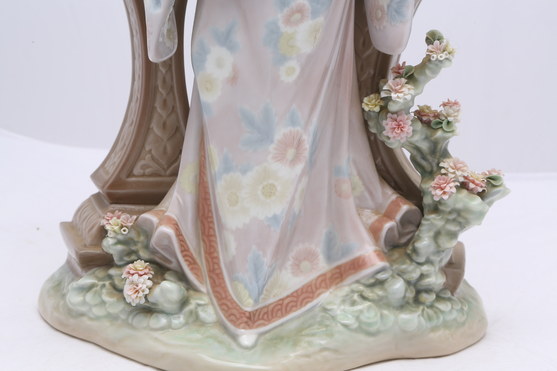 Lladró "Mariko" Figurine #1421